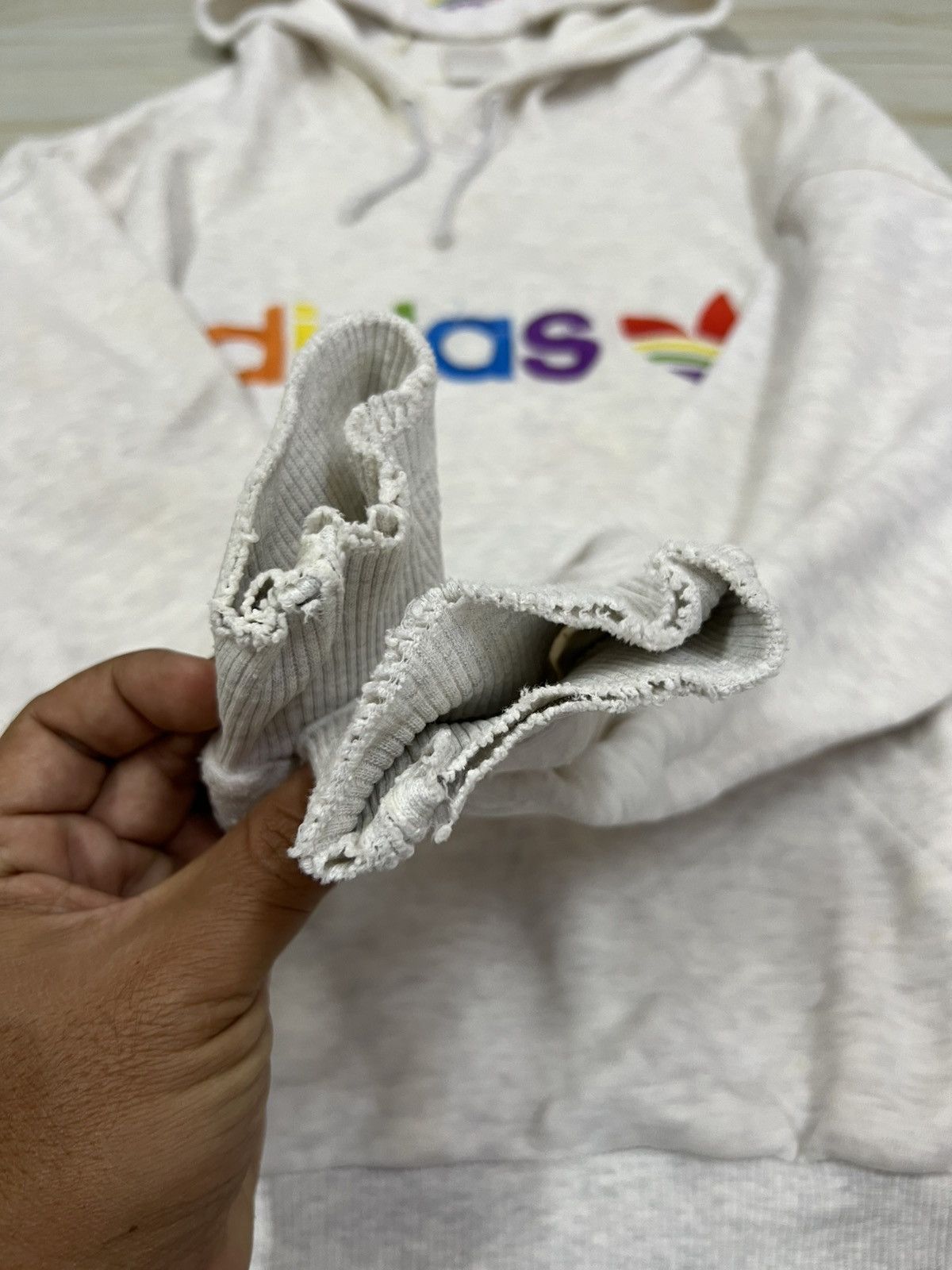 Adidas Adidas Original Pride Flag Pullover Trefoil Hoodie Size US L / EU 52-54 / 3 - 3 Thumbnail