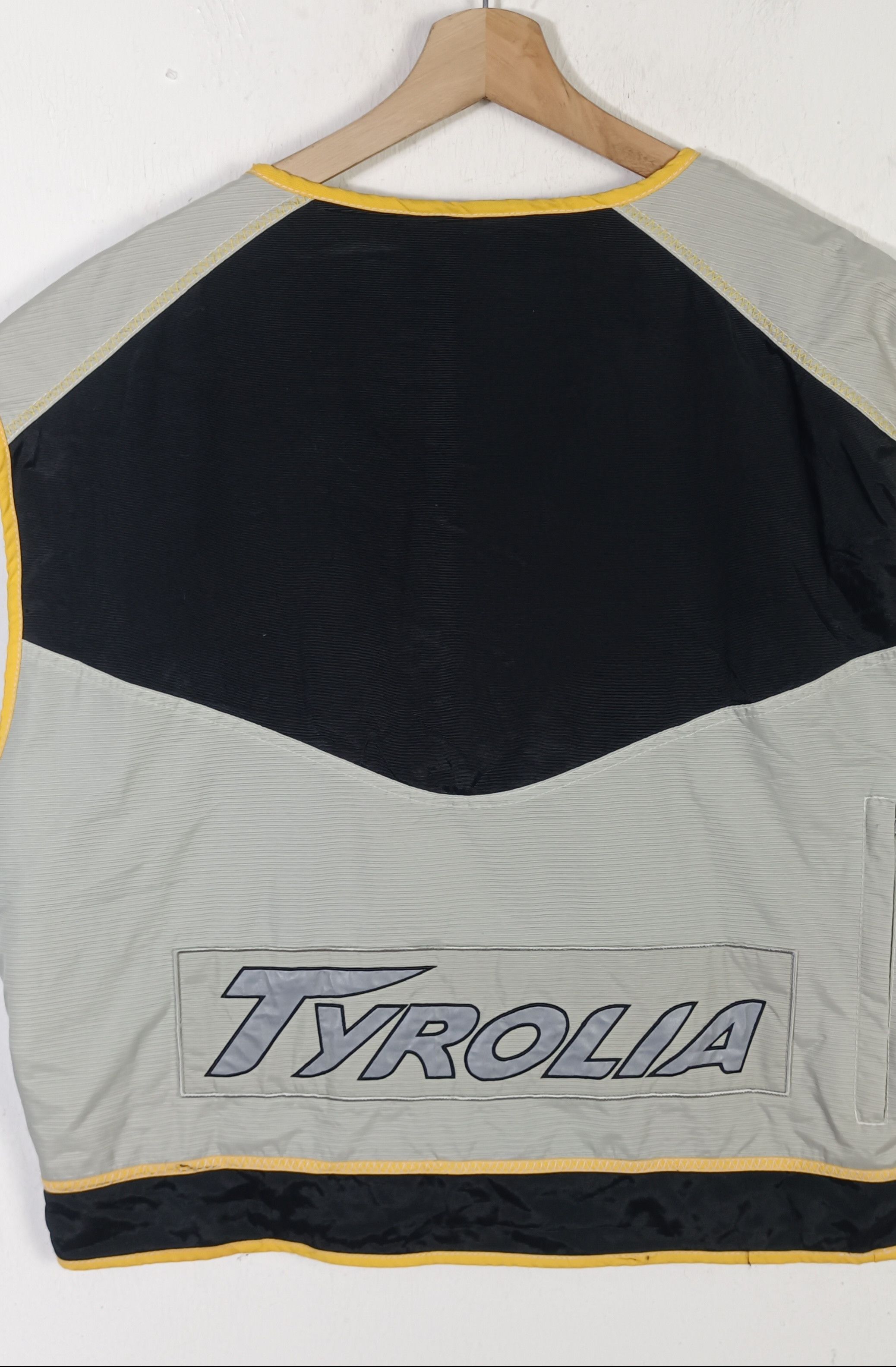 Japanese Brand Tyrolla Fishing Vest Tactical Pocket Size US XXL / EU 58 / 5 - 6 Thumbnail