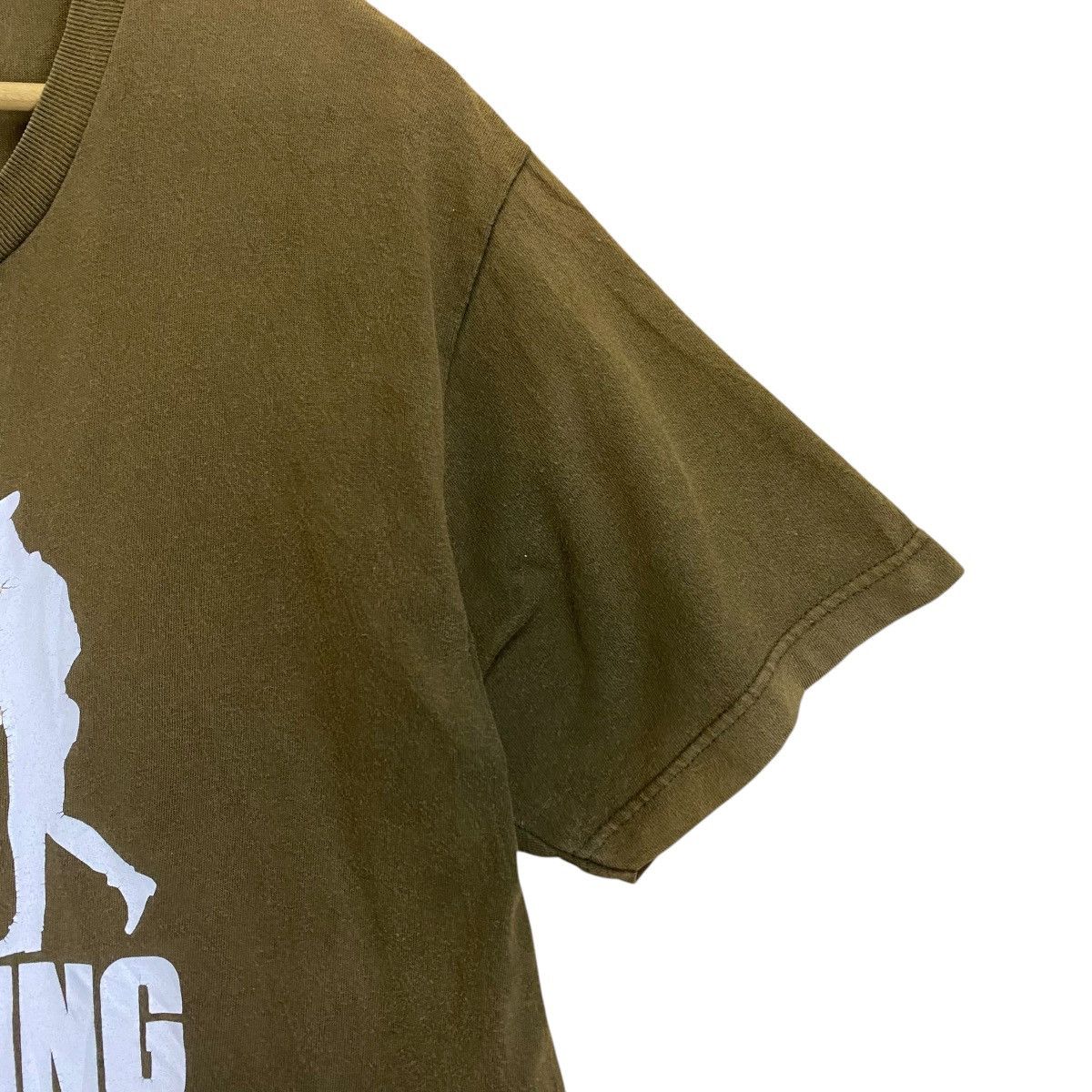 Japanese Brand The Walking Dead With My Dog Big Logo Shortsleeve Tee Size US L / EU 52-54 / 3 - 7 Thumbnail