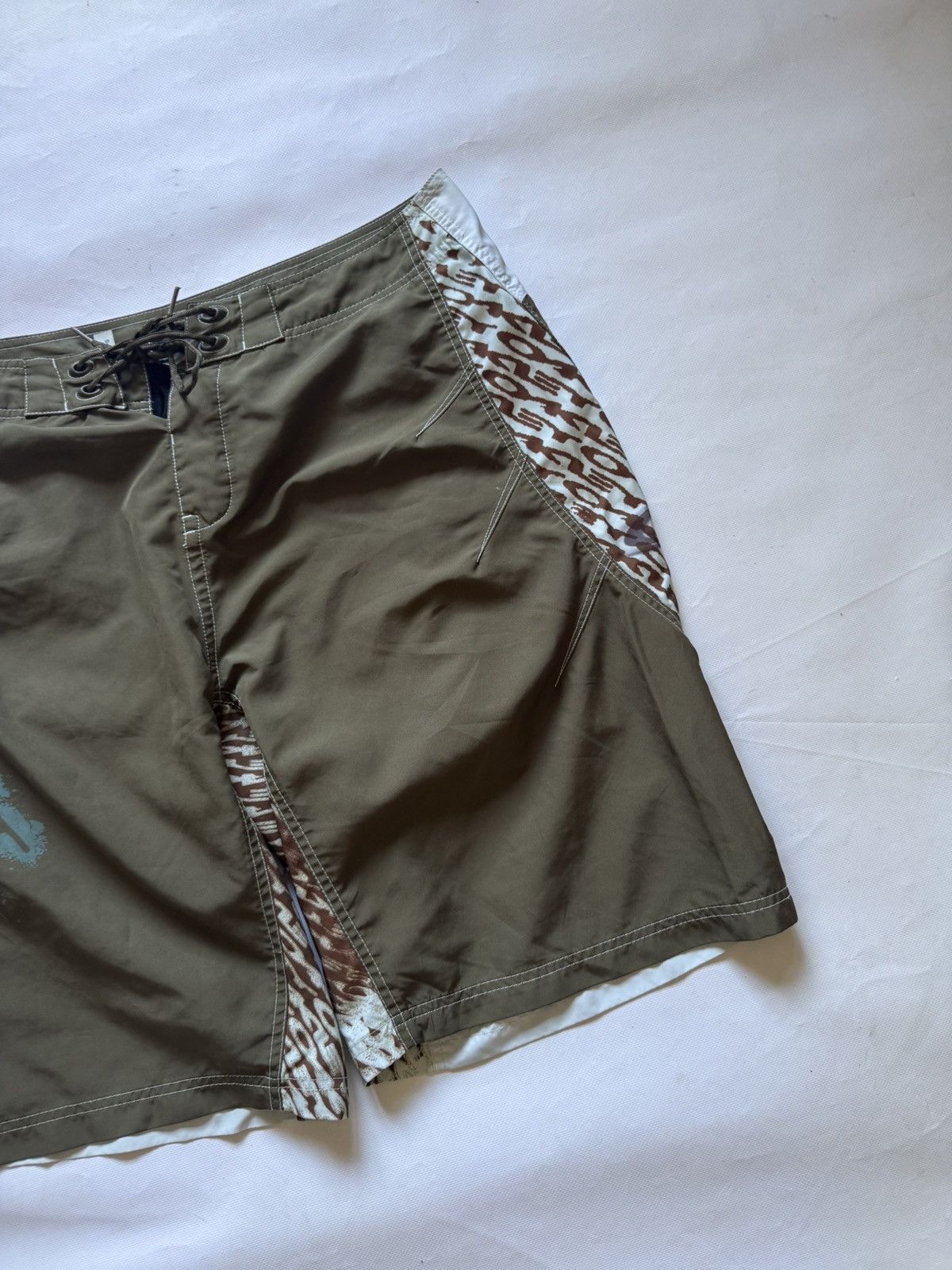 Oakley Title: Vintage Y2K Oakley Technical Panel Surf Shorts 00ss Size US 36 / EU 52 - 4 Thumbnail