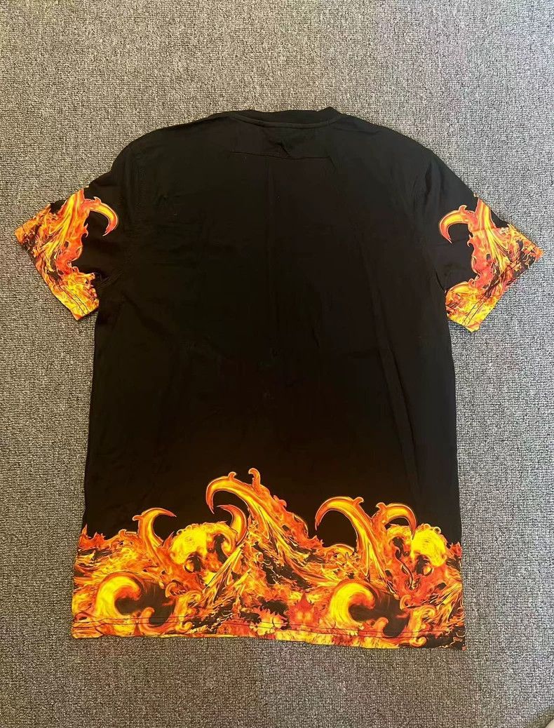 Givenchy Givenchy Flame Hem Short Sleeve T-Shirt (Size S) Size US S / EU 44-46 / 1 - 2 Thumbnail