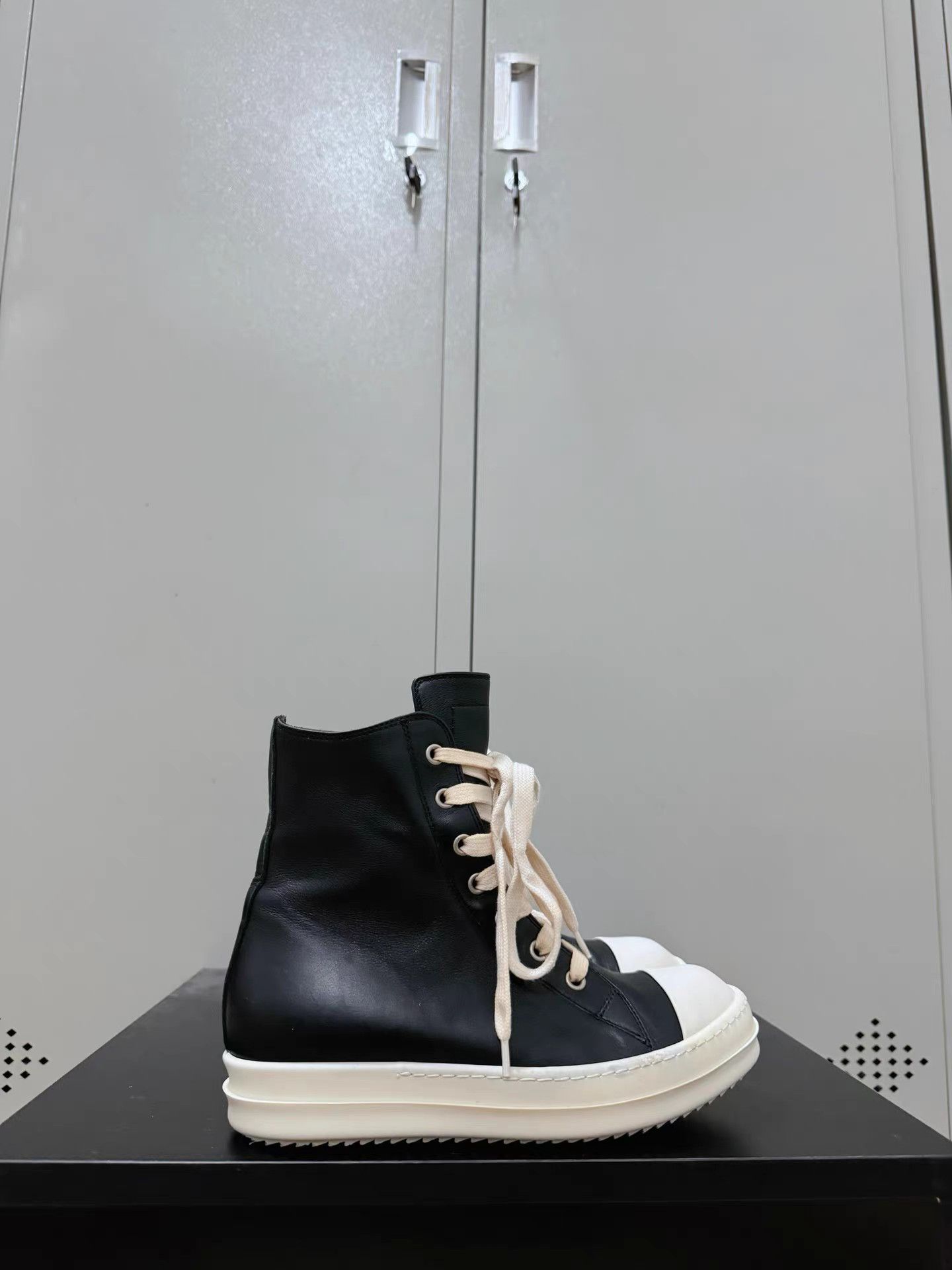Rick Owens Rick Owens leather Converse high-top sneakers Size US 5 / IT 35 - 8 Thumbnail
