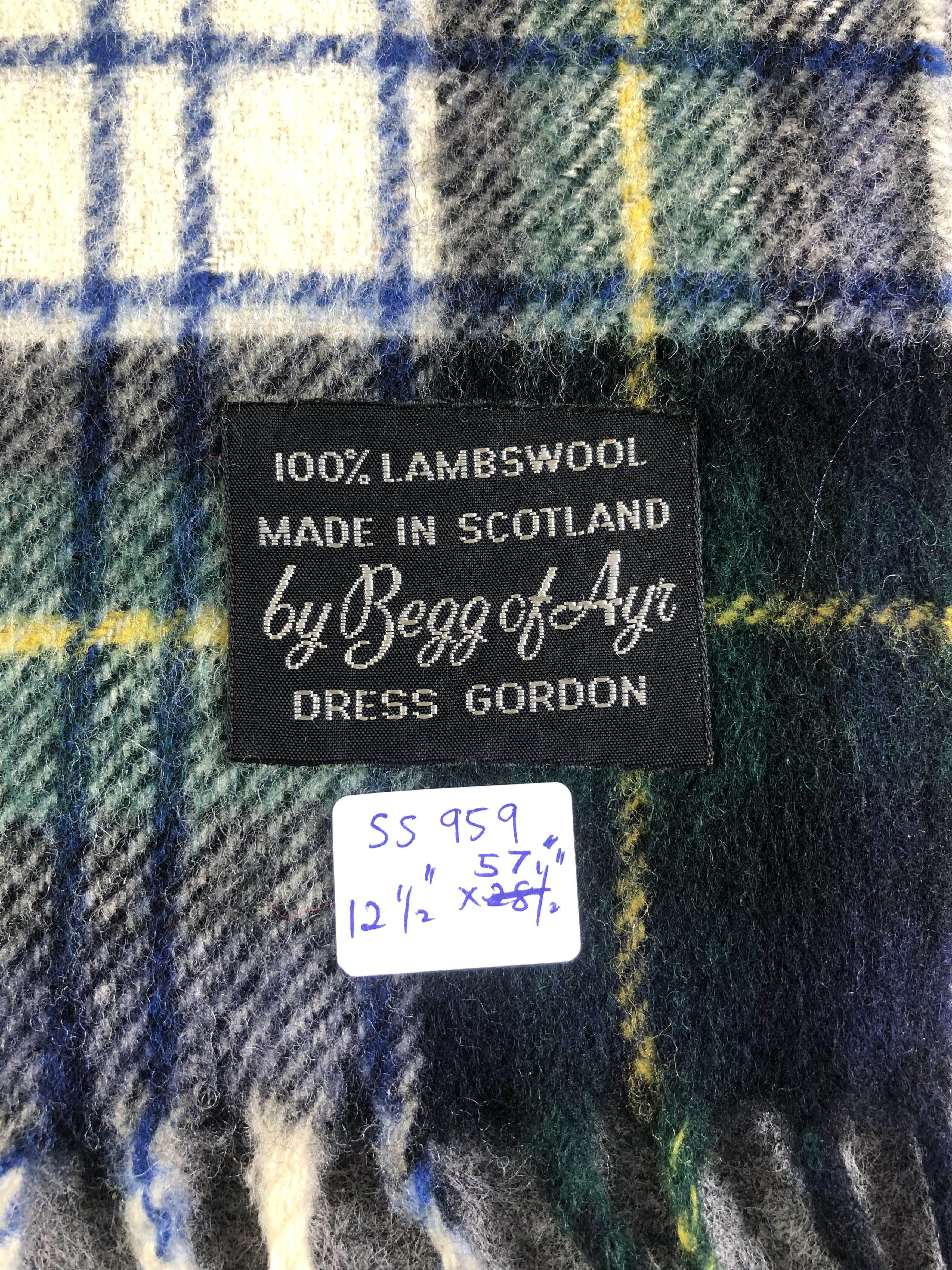 Begg x Co Begg Of AYR Scarf / Muffler / Neckwear Size ONE SIZE - 4 Thumbnail