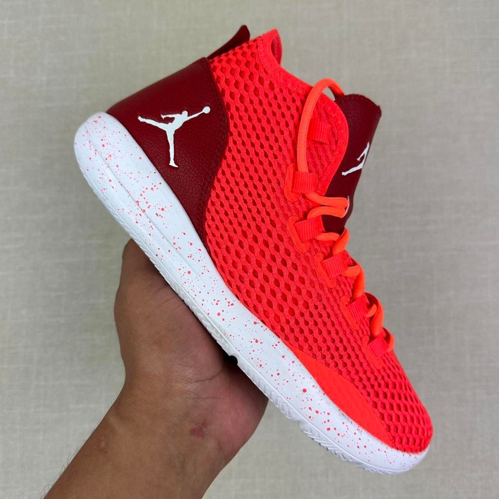 Jordan Brand 🤍 2016 Jordan Reveal "Infrared 23" 10M Size US 10 / EU 43 - 1 Thumbnail