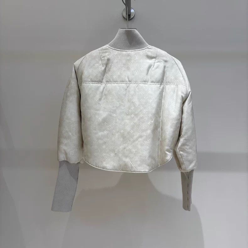 Louis Vuitton Louis Vuitton SS24 logo full print cropped turtleneck jack Size XS / US 0-2 / IT 36-38 - 2 Thumbnail