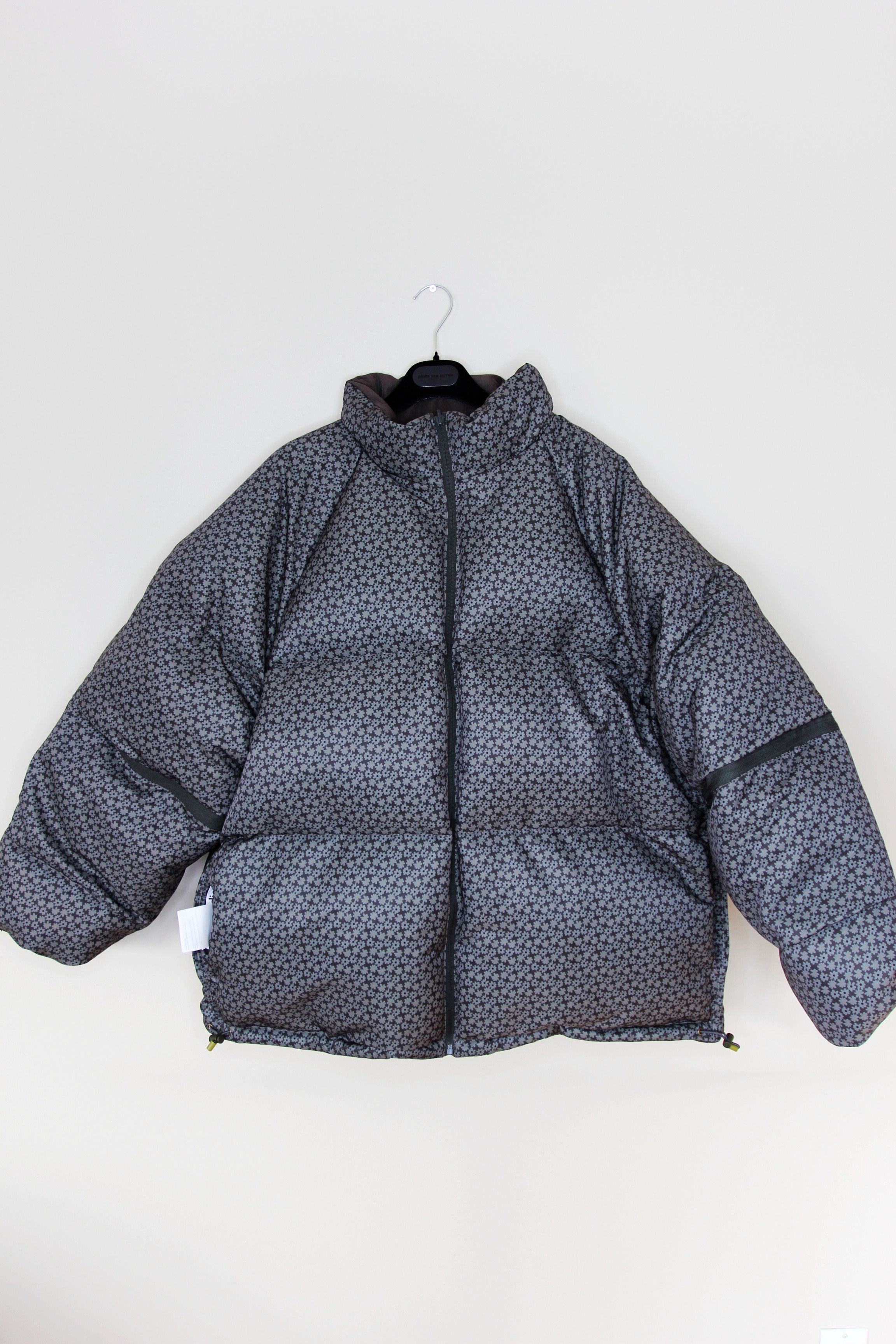 Acne Studios BNWT AW23 ACNE STUDIOS REVERSIBLE DETACHABLE DOWN JACKET 52 Size US L / EU 52-54 / 3 - 8 Thumbnail