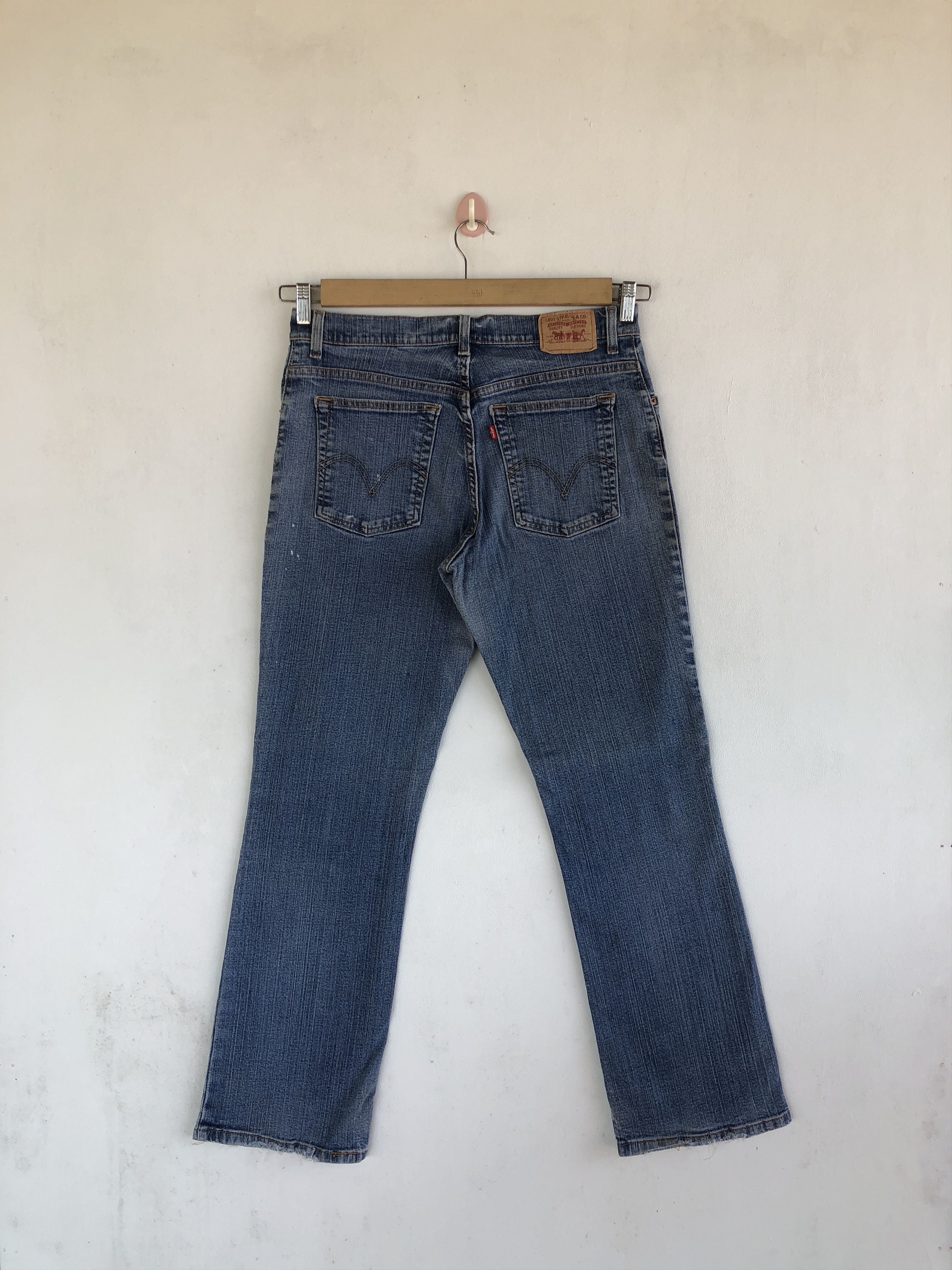 Levi's Vintage Levis 550 Jeans Boot Cut Flare Denim Wide Leg Pants Size US 32 / EU 48 - 2 Thumbnail