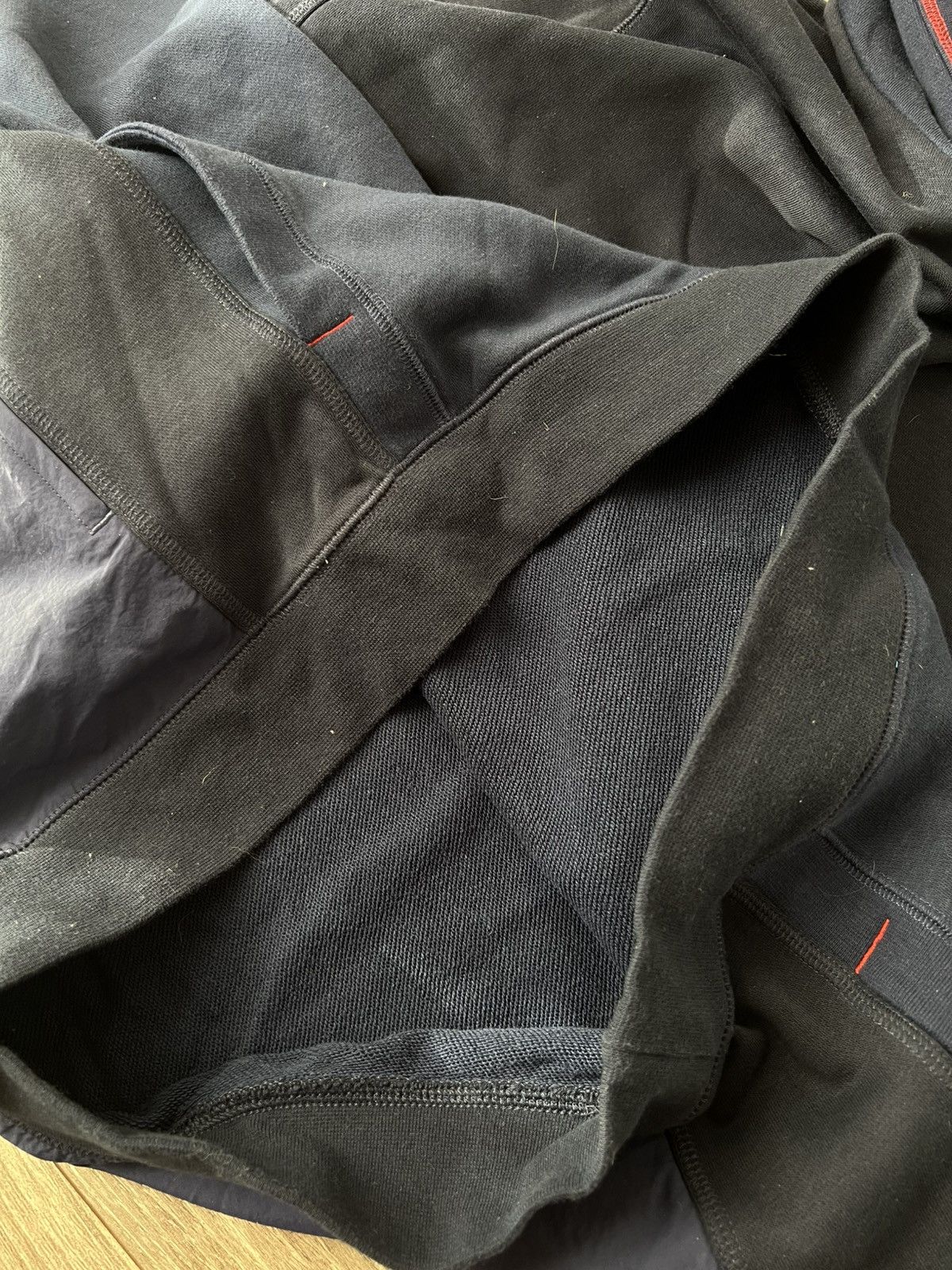 Nike Nike FCB Barca Secret Nylon Zip Pocket New SS Hoodie Size US L / EU 52-54 / 3 - 14 Thumbnail