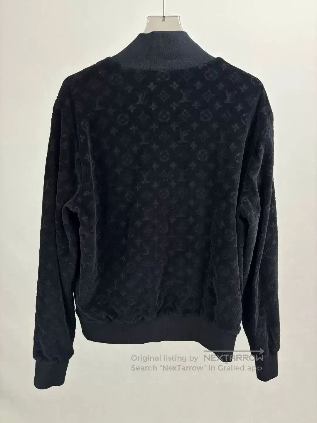Louis Vuitton louis vuitton velour zip jacket in black. Size US XL / EU 56 / 4 - 2 Thumbnail