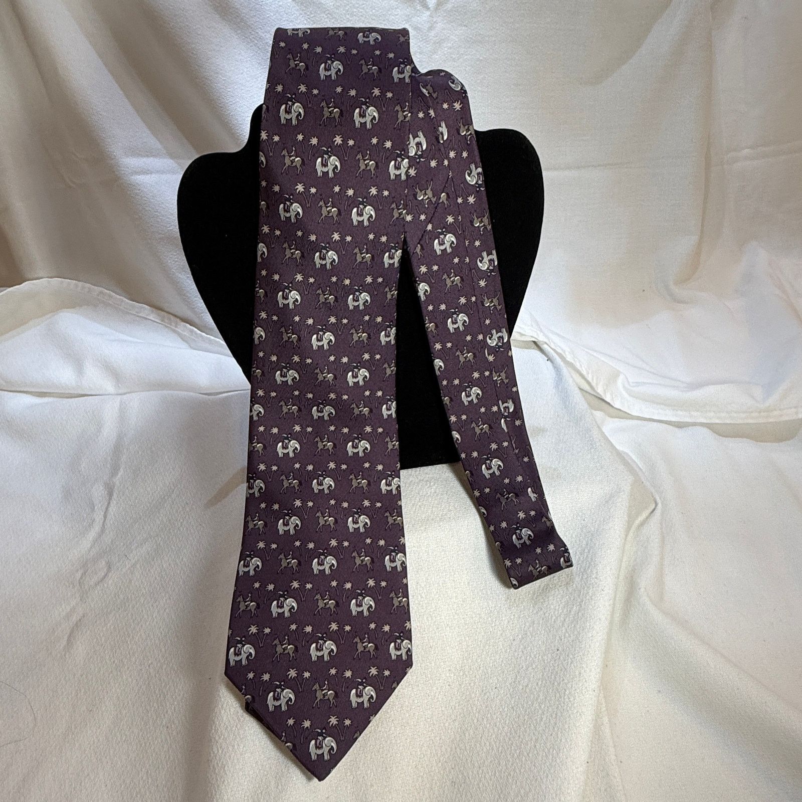 Hermes Hermes Vintage Circus Horses & Elephants Tie 100% Silk Tie Size ONE SIZE - 1 Thumbnail