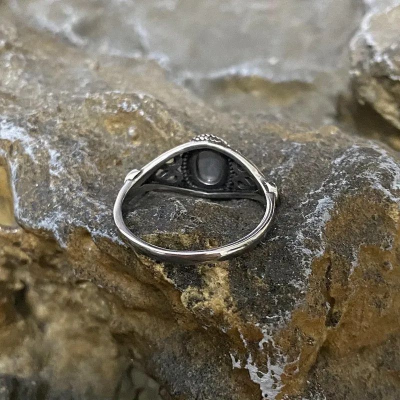 Jewelry × Vintage Oval Red Stone Vintage Ring Size ONE SIZE - 3 Thumbnail