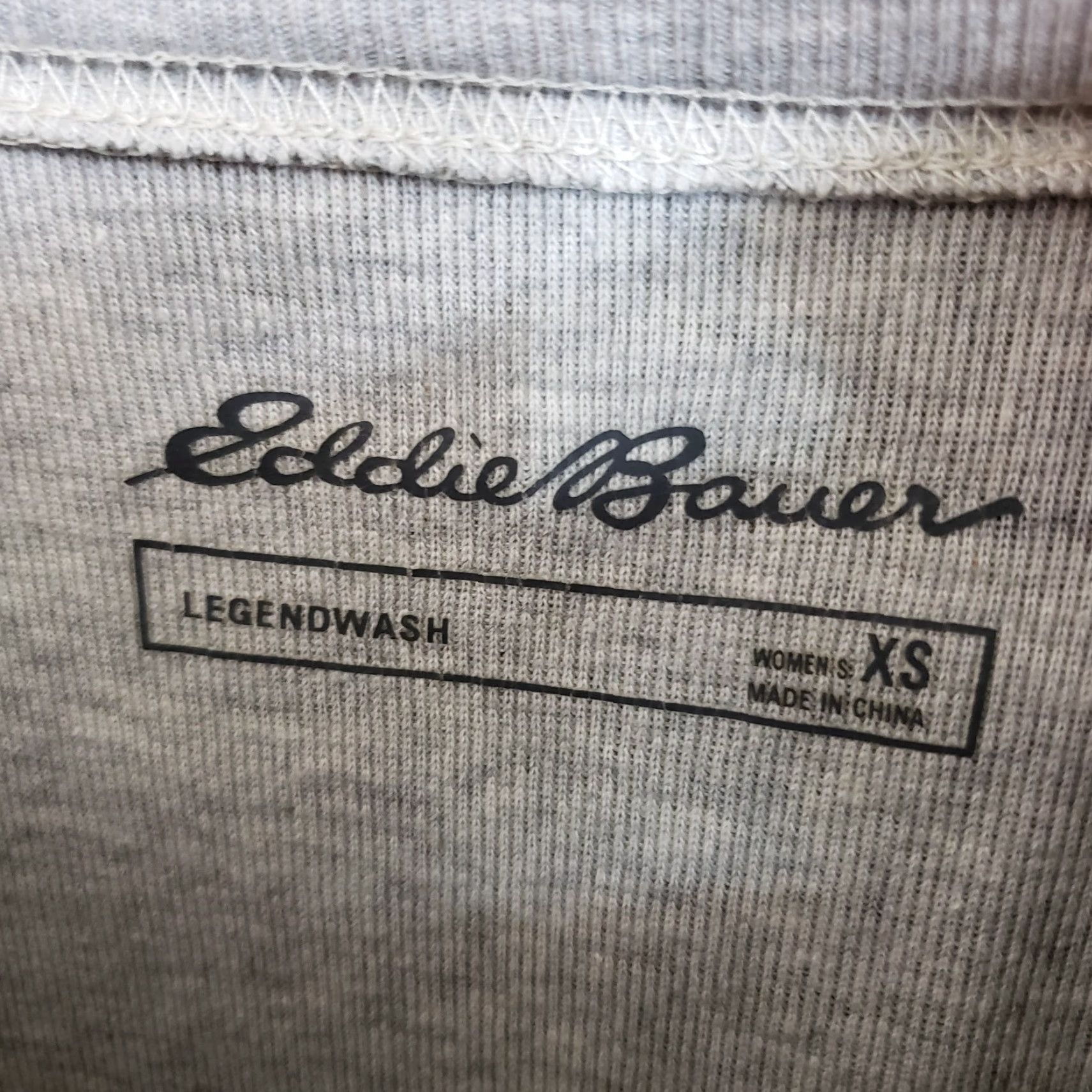 Eddie Bauer Eddie Bauer Women's Sweatshirt XS Gray Camo Cotton Blend Long Sleeve Pullover Casual Shirt Womens XS Gray Camouflage Modern Pullover Eddie Bauer Size XS / US 0-2 / IT 36-38 - 6 Thumbnail