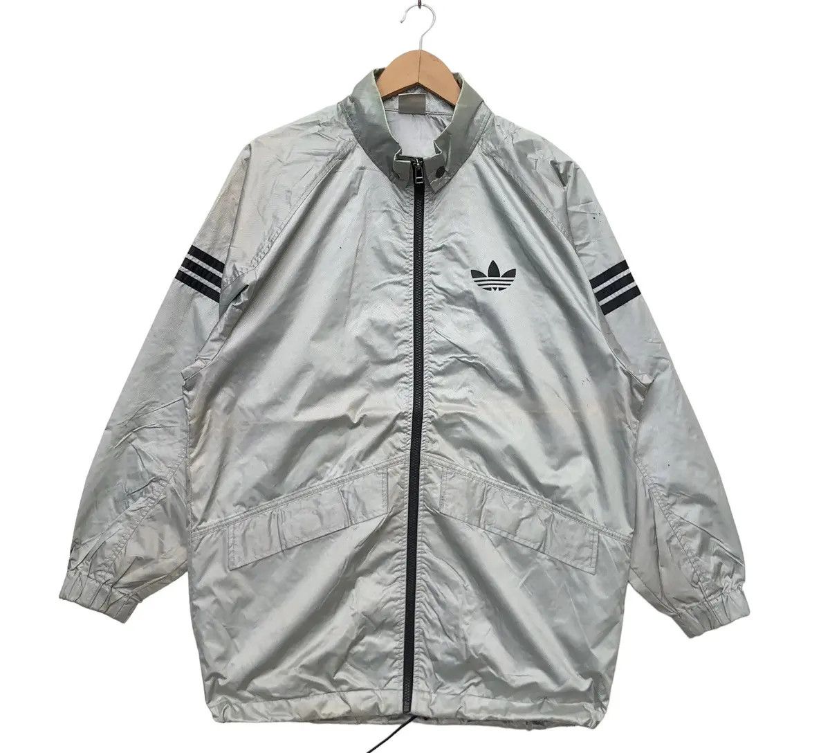 Adidas Vintage 90s Adidas Trefoil Big Logo Winbreaker | Swag Hype Size US L / EU 52-54 / 3 - 1 Thumbnail
