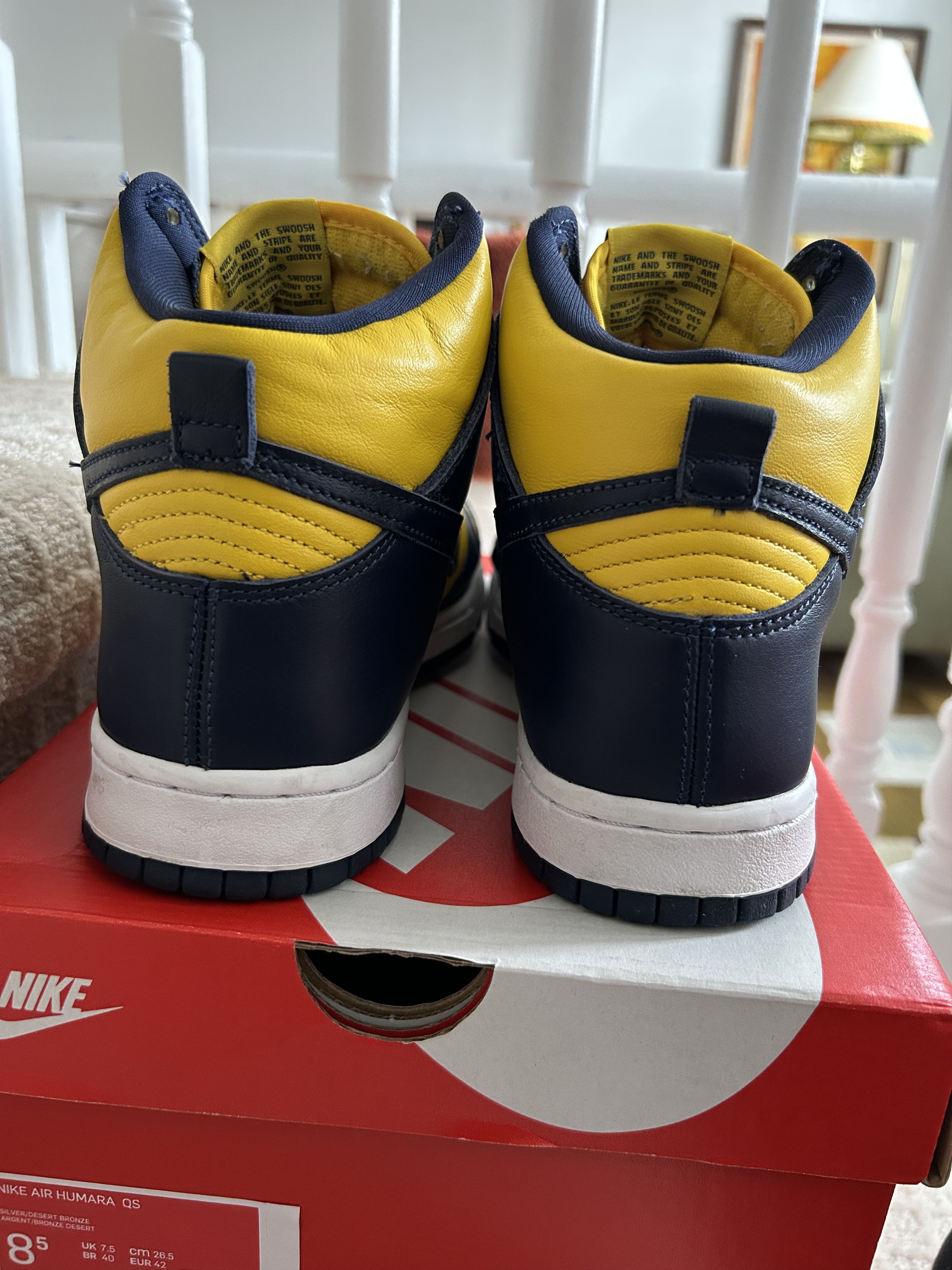 Nike Nike Dunk High Michigan Size US 8.5 / EU 41-42 - 6 Thumbnail
