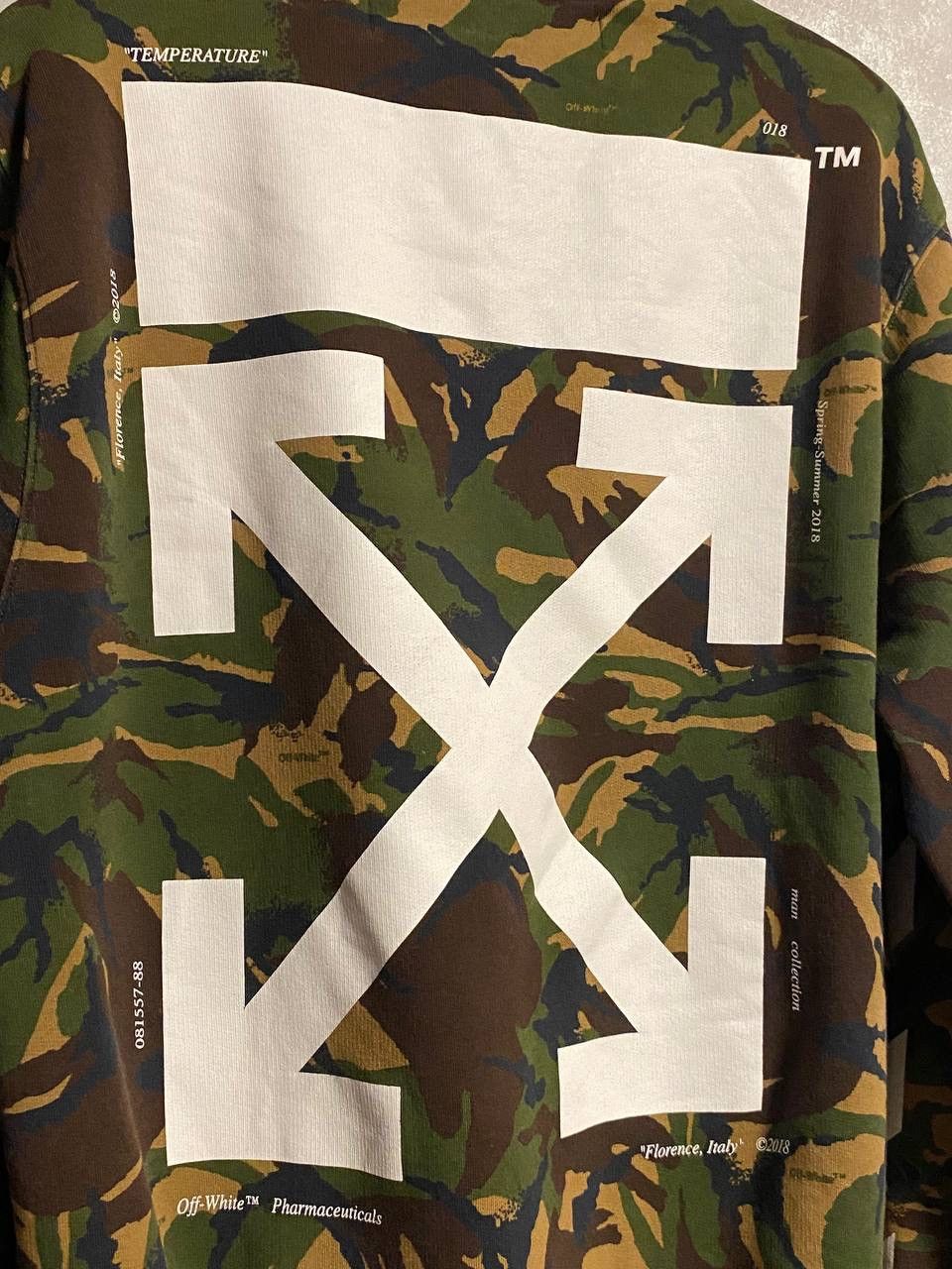 Off-White OFF-WHITE Camo Print Tee Virgil Abloh Temperature T-shirt Size US S / EU 44-46 / 1 - 7 Thumbnail