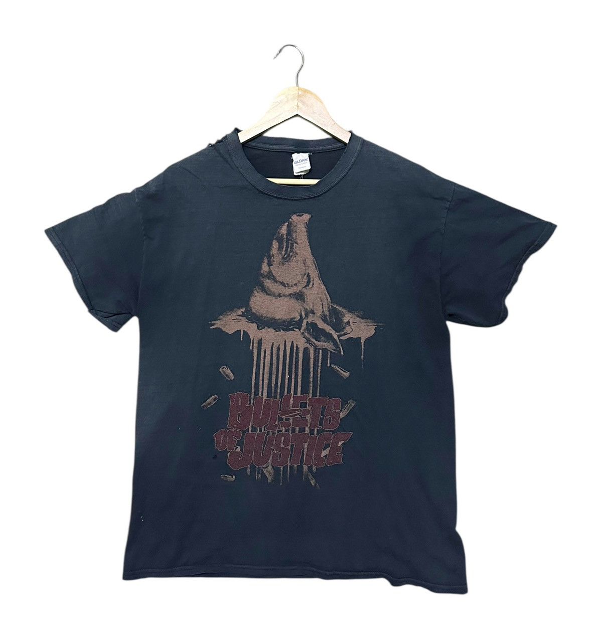 Other Vintage Thrased Bullets of justice tshirt movie Size US M / EU 48-50 / 2 - 5 Thumbnail