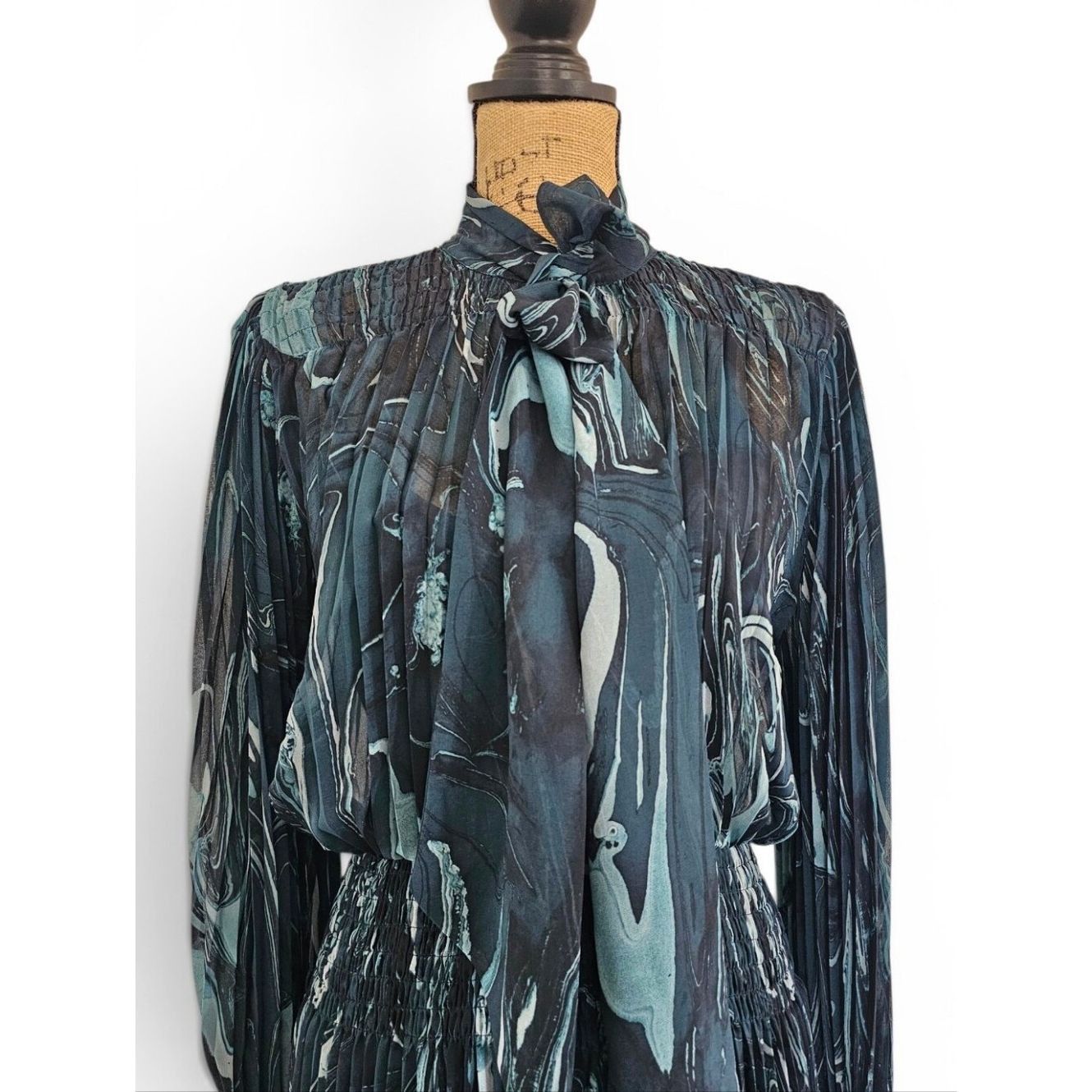 Banana Republic Banana Republic Teal, Black Marble-Print Long-Sleeve Tie-Ne Size S / US 4 / IT 40 - 4 Thumbnail