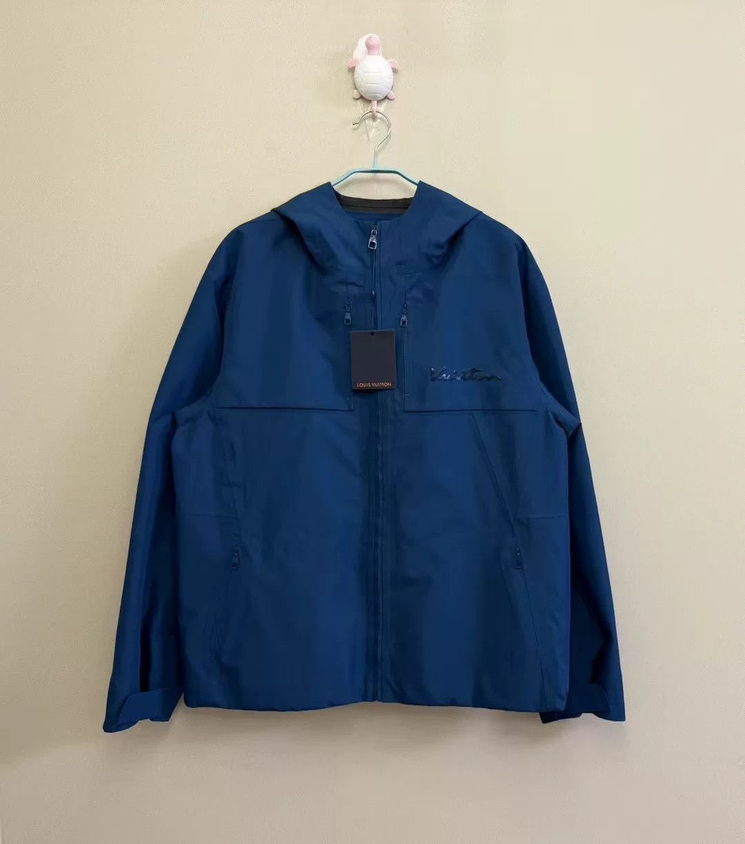 Louis Vuitton Louis Vuitton New Blue Back Logo Jacket Size US L / EU 52-54 / 3 - 1 Thumbnail