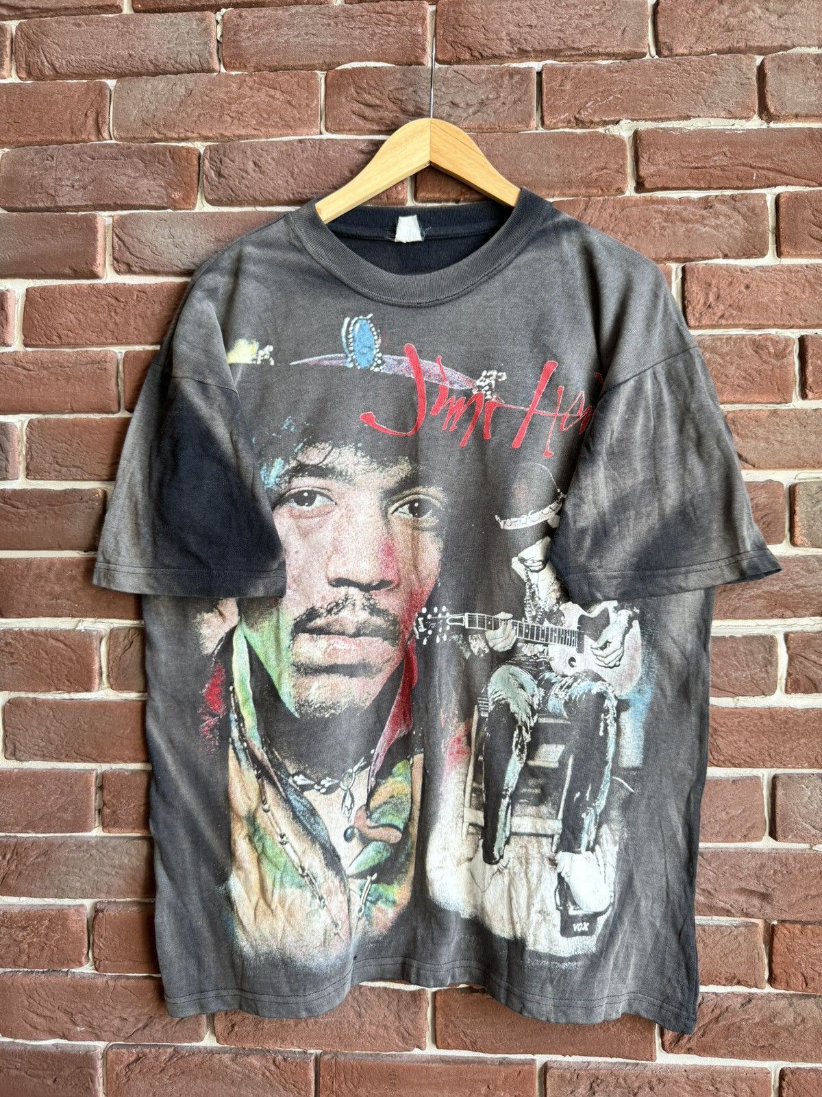 Vintage Vintage 90s Jimi Hendrix Faded Band Rock Black T-shirt l Size US L / EU 52-54 / 3 - 1 Thumbnail