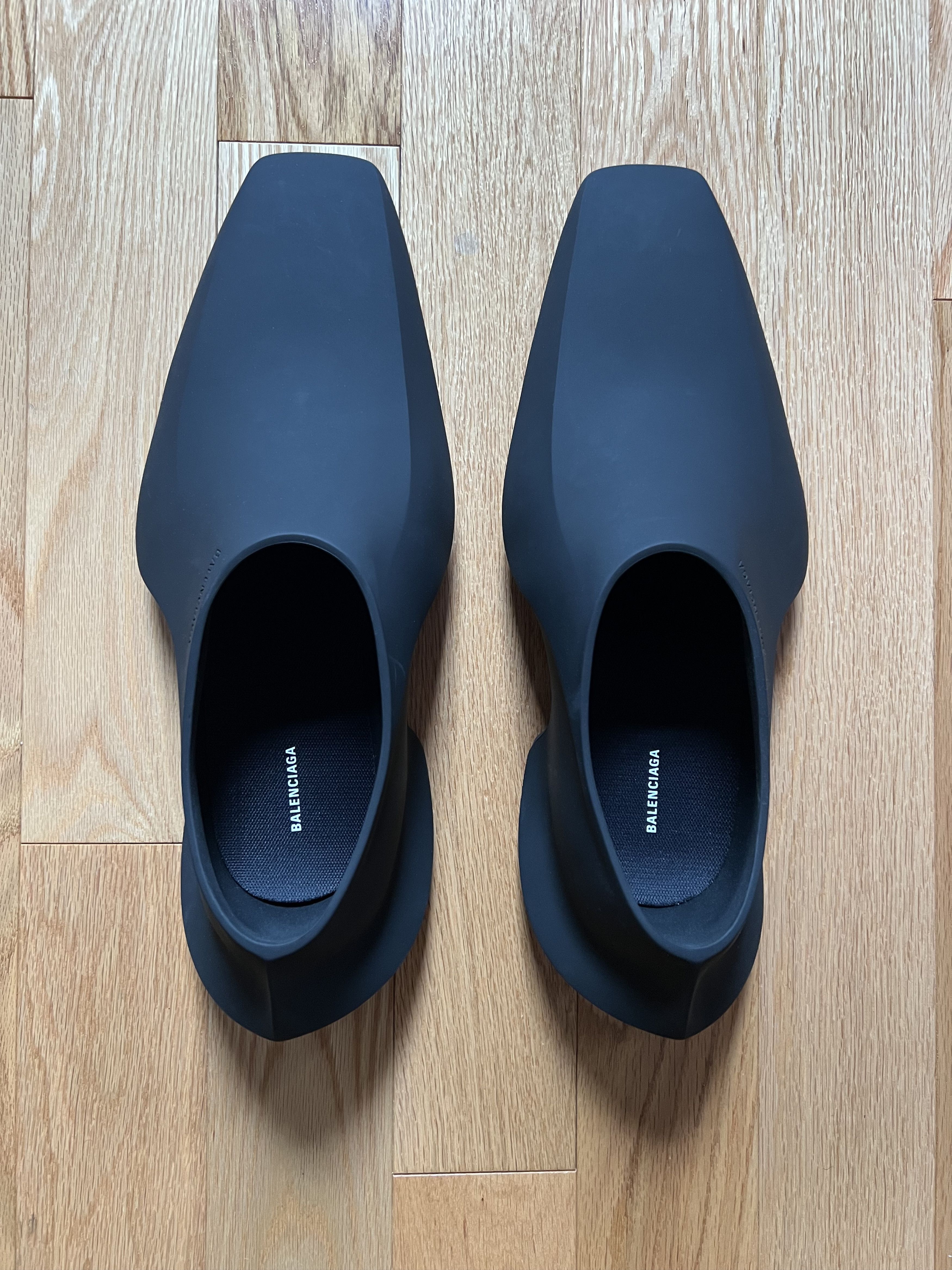 Balenciaga × Crocs Balenciaga Hardcrocs | Grailed
