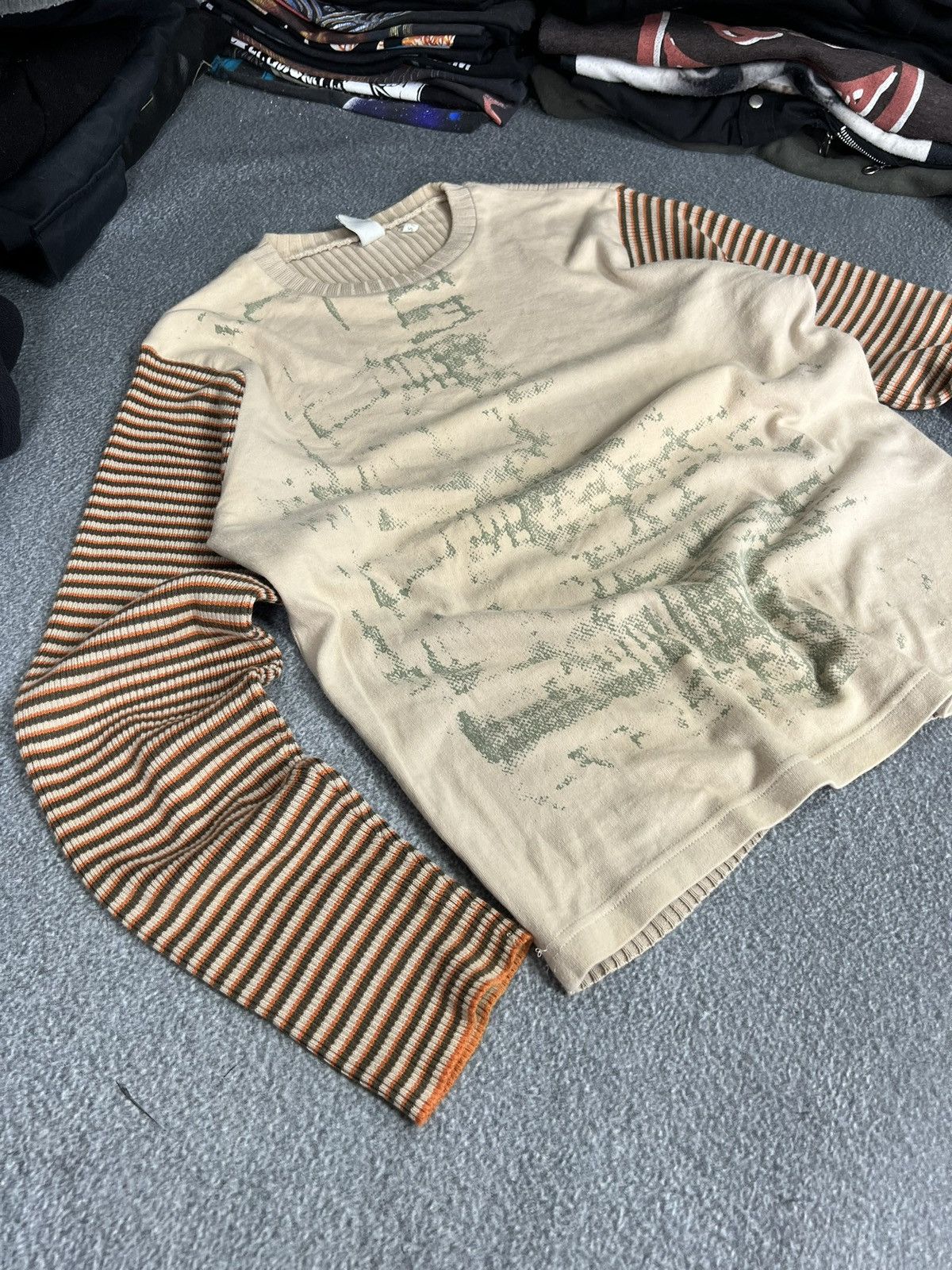 Japanese Brand VINTAGE PRINTED CROSS LONG SLEEVE TEE Y2K Size L / US 10 / IT 46 - 5 Thumbnail