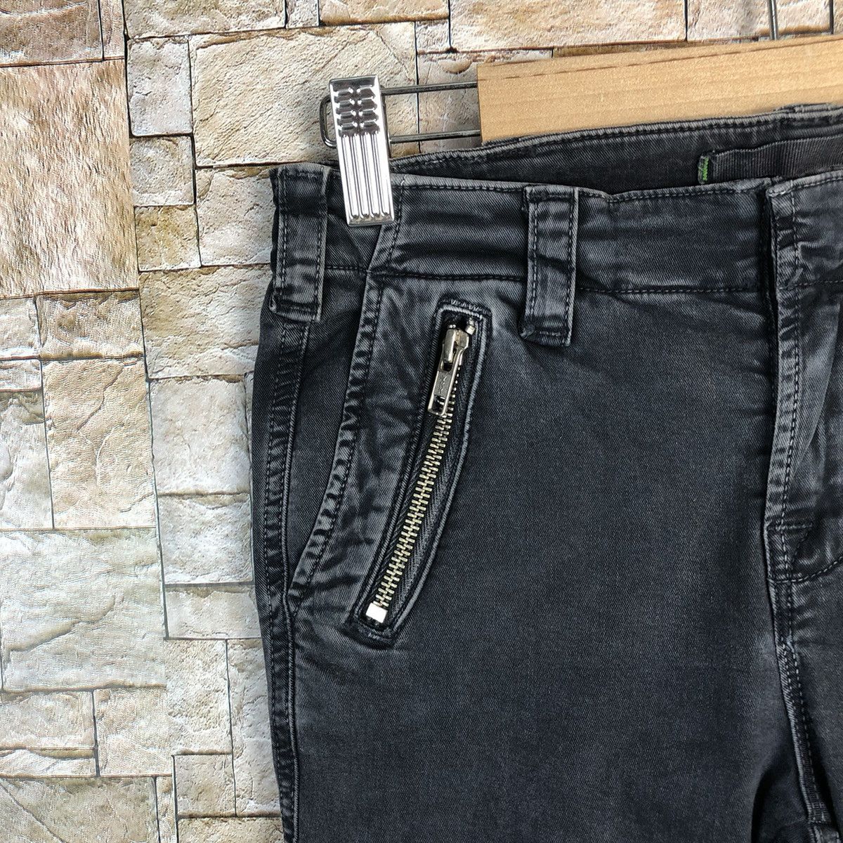 Japanese Brand Japanese Brand Black Cargo Multipocket Pants #A444 Size 26" / US 2 / IT 38 - 8 Thumbnail
