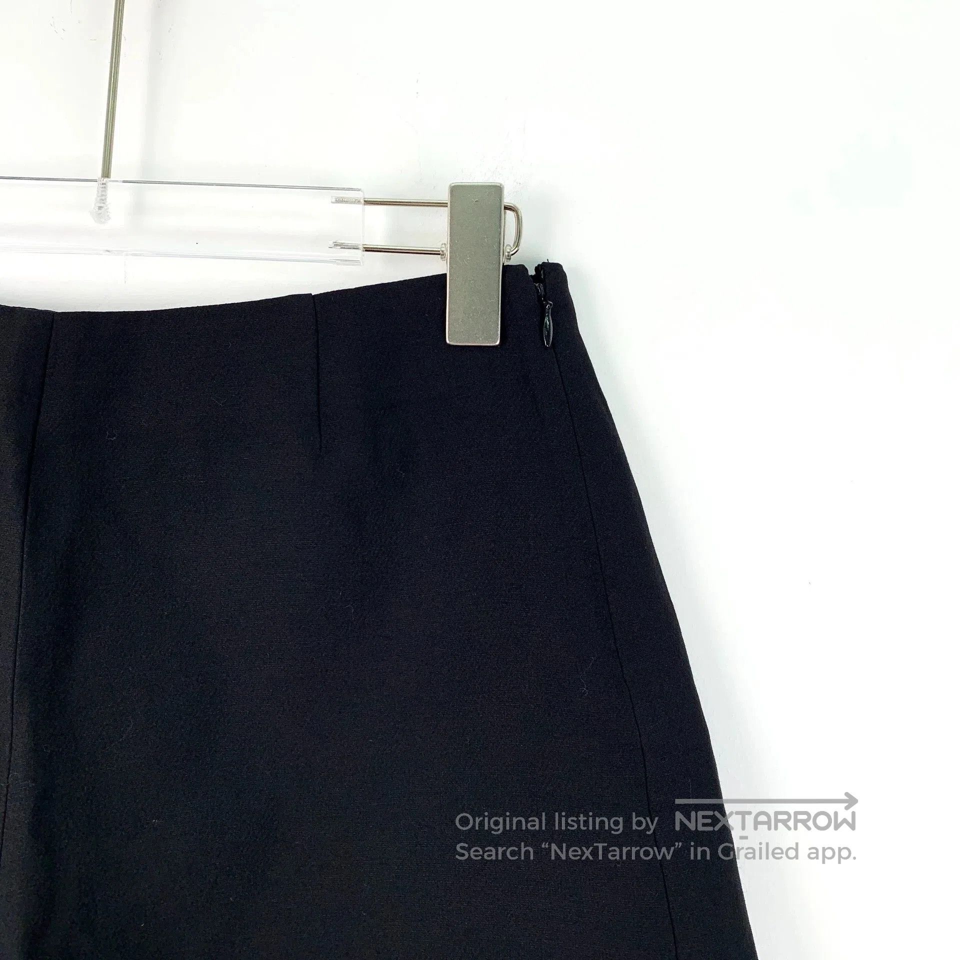 Valentino black scalloped hem shorts by valentino. Size US 38 / EU 54 - 3 Thumbnail
