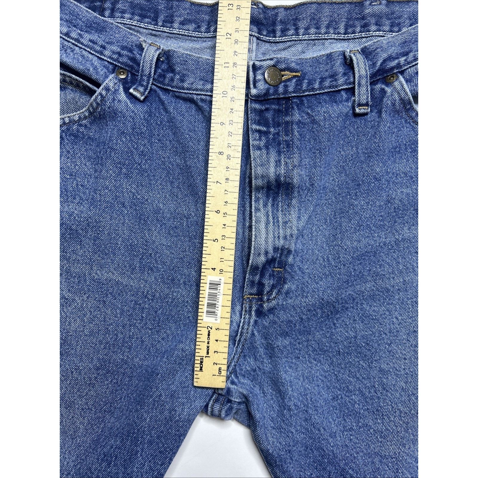 Wrangler Wrangler Jeans Authentic Straight Leg Men Size 40x28 Size US 40 / EU 56 - 11 Thumbnail