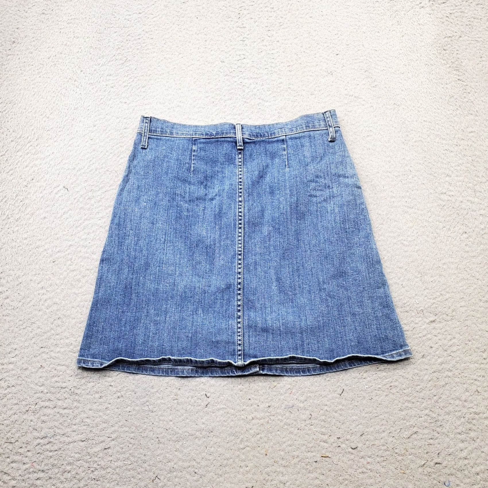 Gap Gap Jeans Midi Skirt Womens 27 Blue Denim Medium Wash Pockets Button Front Slit Pockets A-Line Casual Shirt not; Size 27" / US 4 / IT 40 - 2 Thumbnail