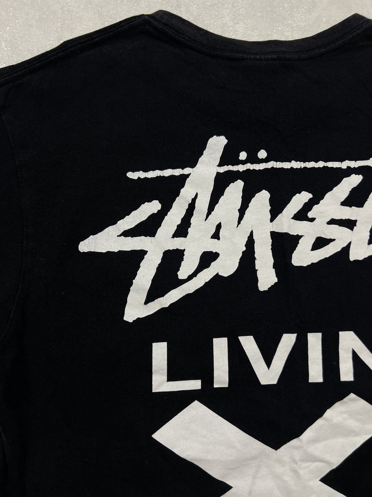 Stussy STUSSY INTERNATIONAL TRIBE N4 LIVIN XL RARE TEE BIG LOGO Size US L / EU 52-54 / 3 - 9 Thumbnail