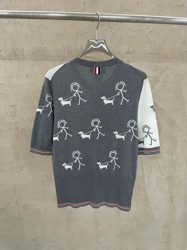 Thom Browne Thom Browne size1 Gray and white striped dog walking man kn Size US S / EU 44-46 / 1 - 2 Thumbnail