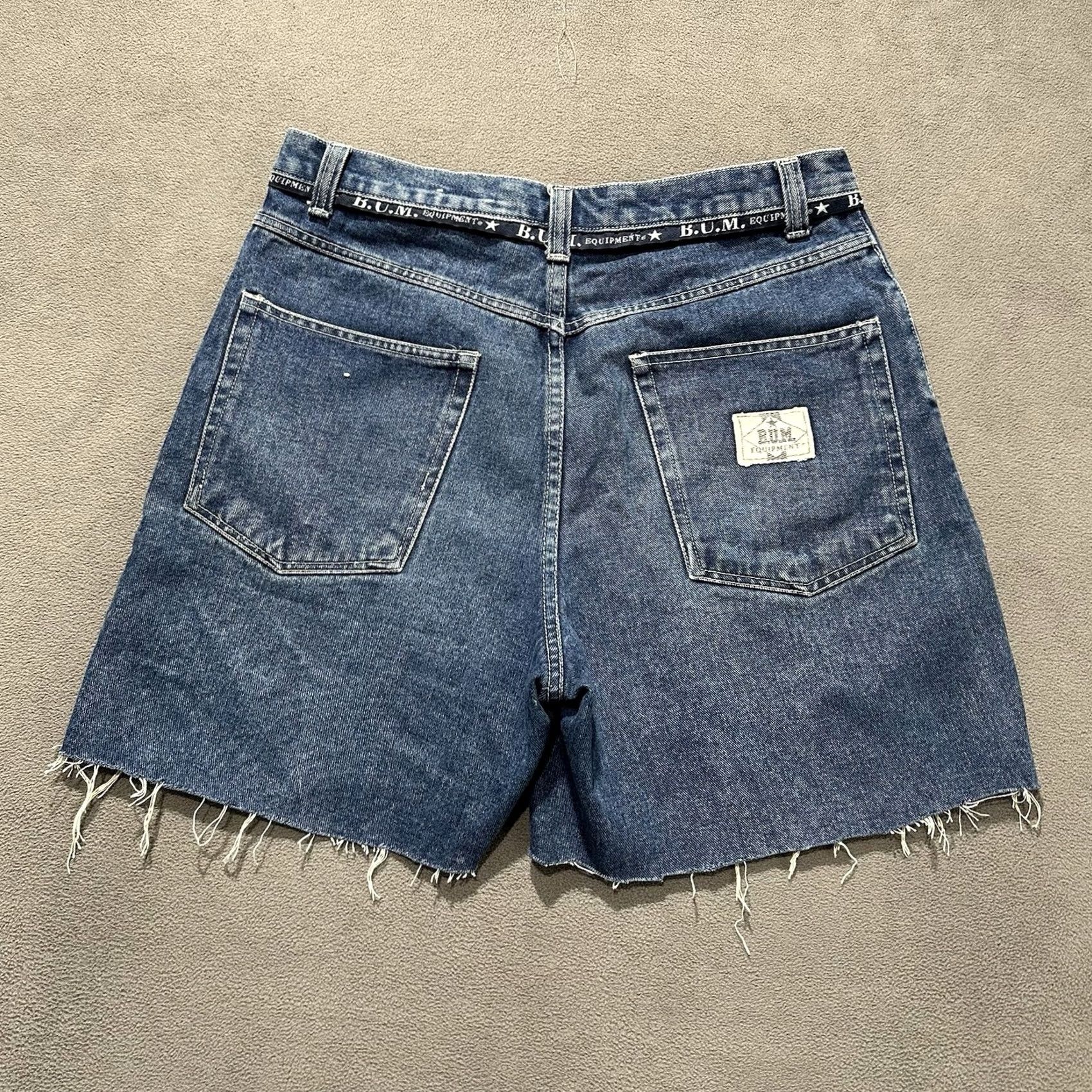 Vintage VINTAGE B.U.M. Equipment Shorts 32 Blue Denim Cutoff Jorts Relaxed 90s Mens Size US 32 / EU 48 - 2 Thumbnail
