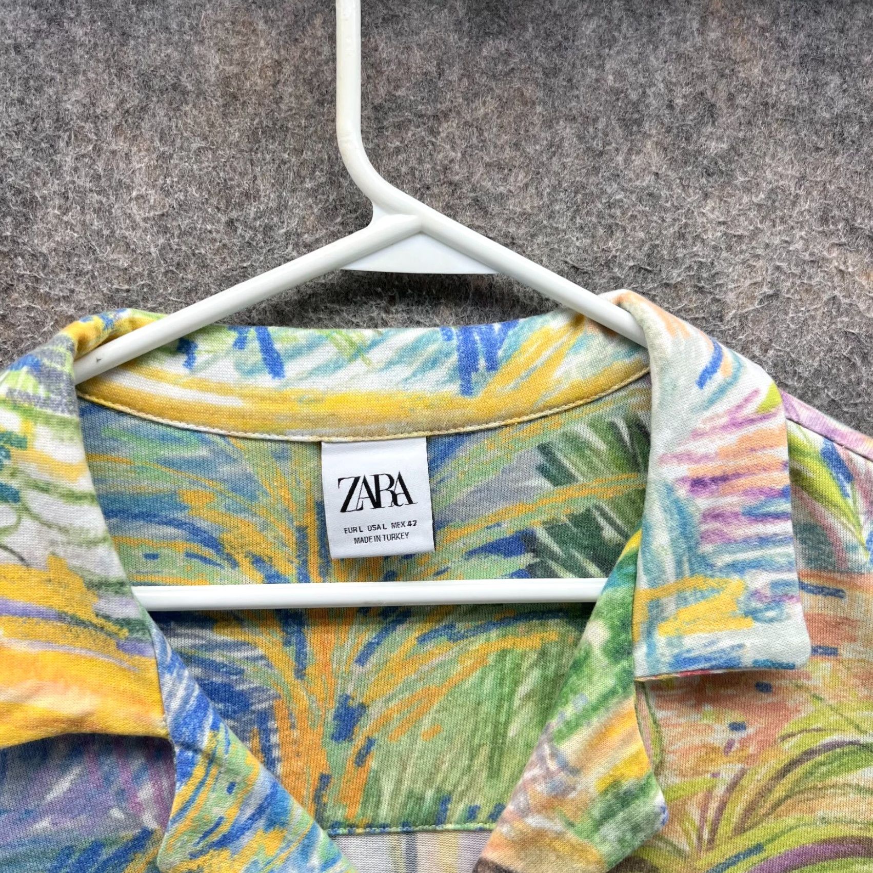 Zara Zara Shirt Mens Large Green Short Sleeve Button Down Palm Tree Tropical Art RARE Size US L / EU 52-54 / 3 - 7 Thumbnail