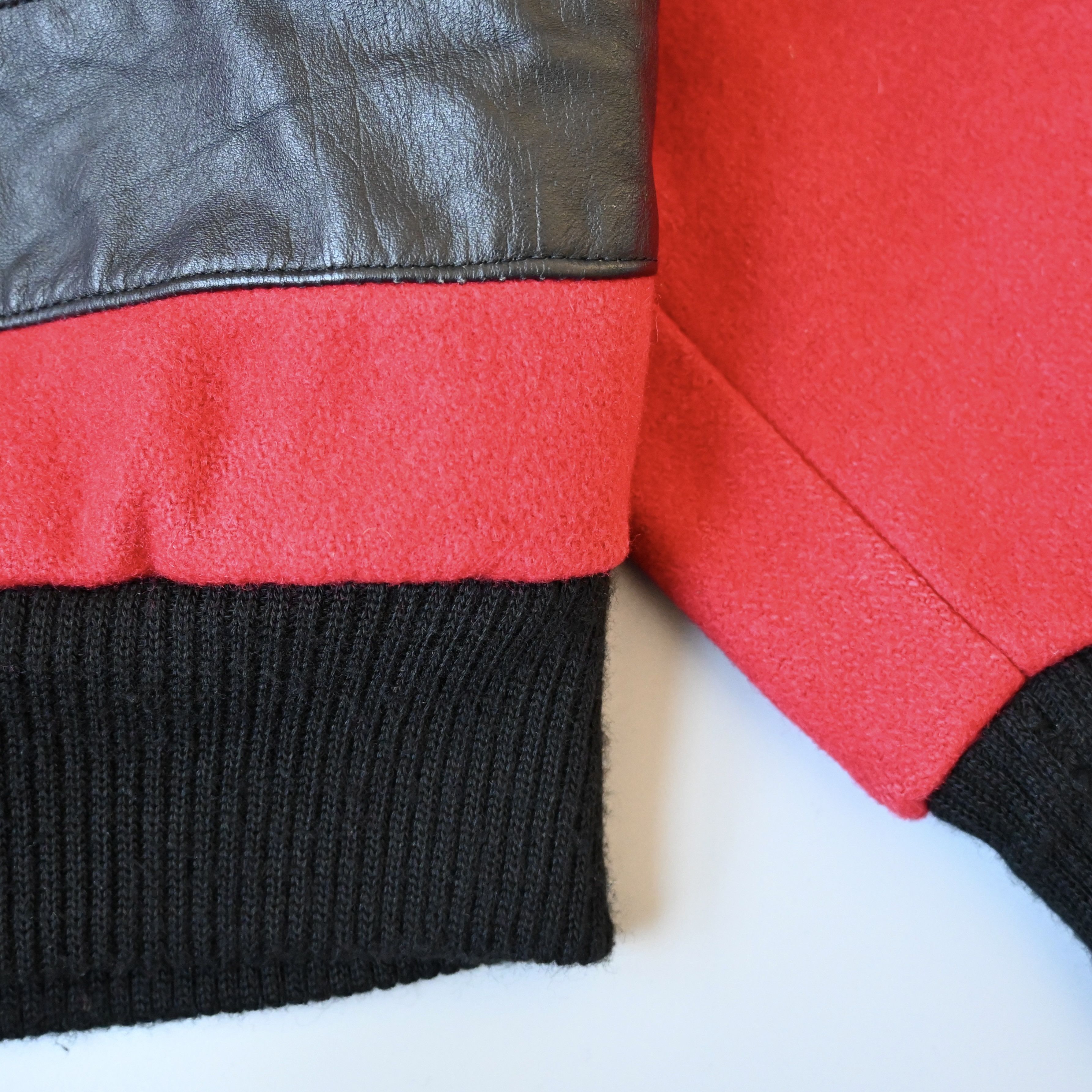 Body Glove × Vintage Vintage 1980s - 90s Body Glove varsity jacket, size S Size US S / EU 44-46 / 1 - 18 Thumbnail