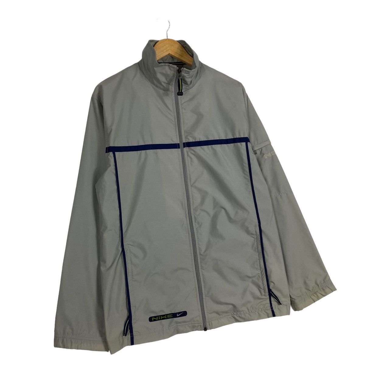 Nike VINTAGE NIKE ZIPPER LIGHT JACKET Size US M / EU 48-50 / 2 - 3 Thumbnail