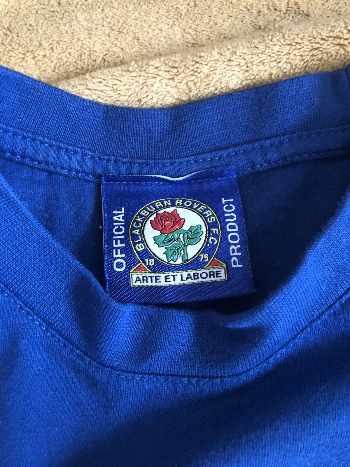 Vintage BLACKBURN ROVERS VINTAGE 2018 SOCCER FOOTBALL TEE SHIRT Size US XS / EU 42 / 0 - 5 Thumbnail