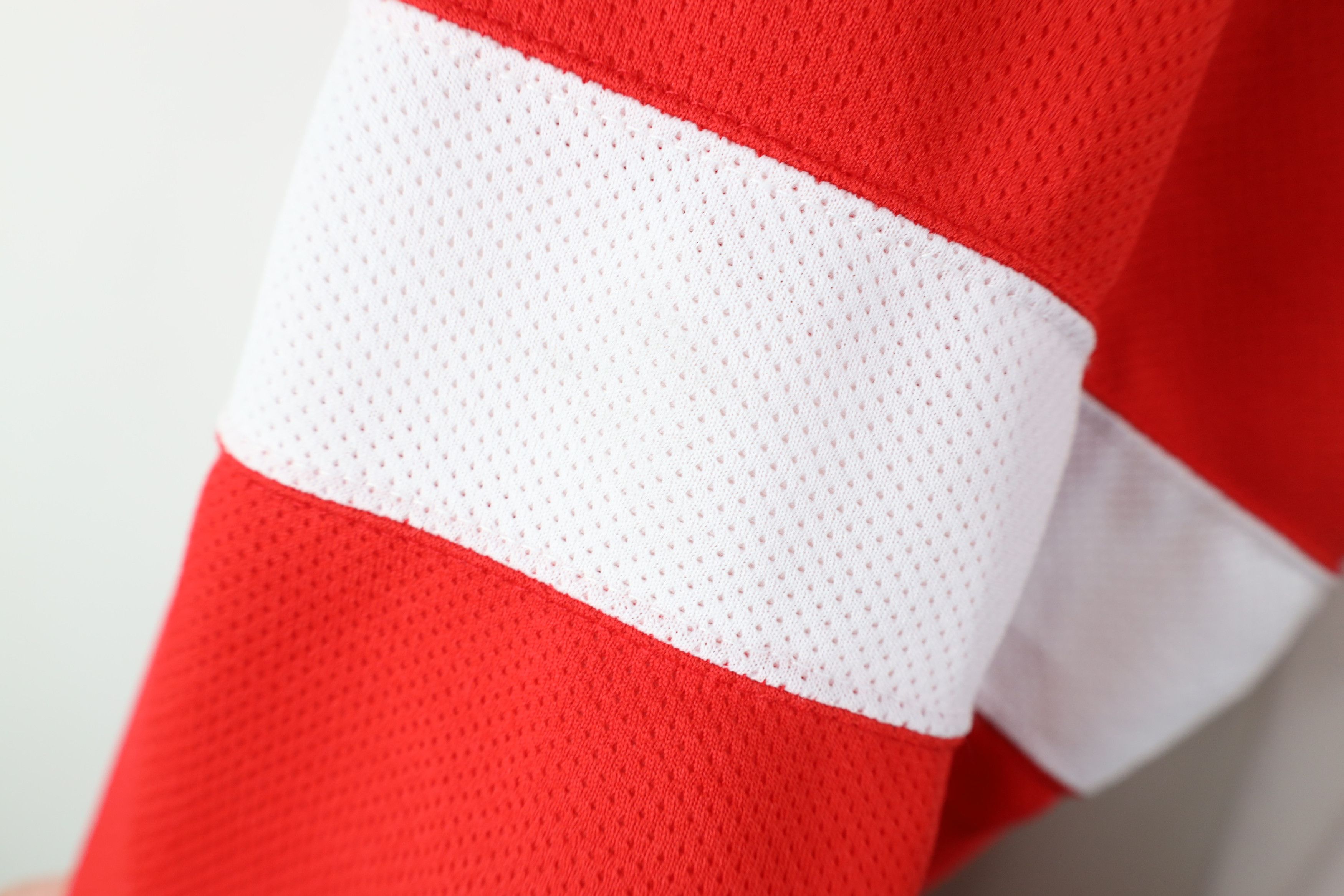 Vintage Vintage 90s Red Wings Hockey Jersey White 2Pac 2 Pac Size US XL / EU 56 / 4 - 7 Thumbnail