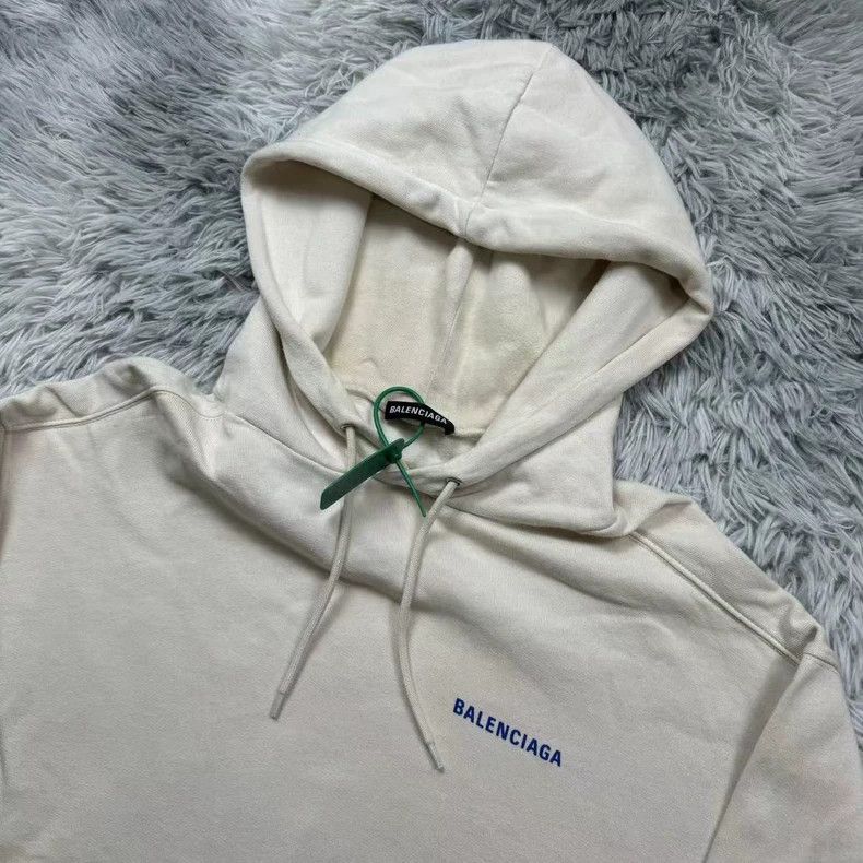Balenciaga Balenciaga Back label sweatshirt 2504-Nextarrow Size US M / EU 48-50 / 2 - 3 Thumbnail
