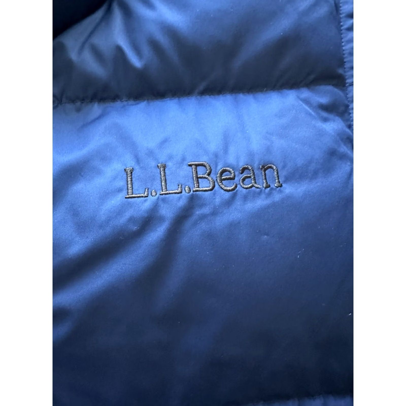 Vintage VINTAGE LL Bean Mountain Classic Down Puffer Vest Blue Mens XL Regular Full Zip Pockets 25.5” Chest 29” Length Rare NWOT Size US XL / EU 56 / 4 - 2 Thumbnail
