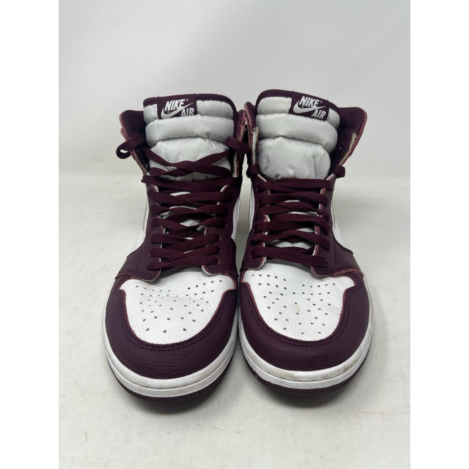 Nike Size 12 - Jordan 1 Retro High OG Bordeaux 555088-611 Size US 12 / EU 45 - 2 Thumbnail