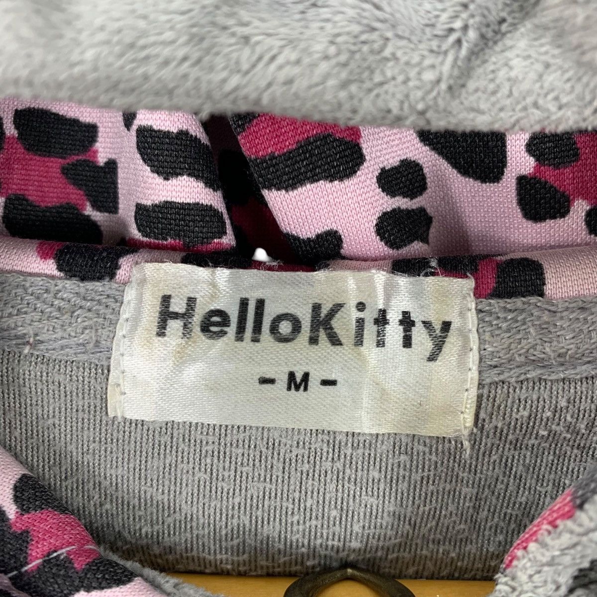 Japanese Brand HELLO KITTY Japanese Cartoon Big Logo Hoodie Sweater Jacket Size M / US 6-8 / IT 42-44 - 7 Thumbnail