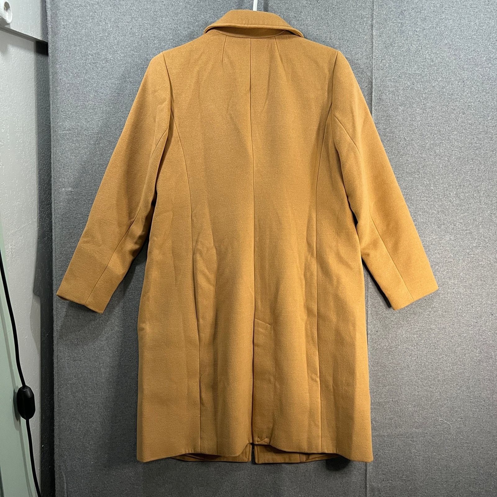 Other Candace Cameron Bure Regular Button-Front Tailored Coat Size M / US 6-8 / IT 42-44 - 2 Thumbnail