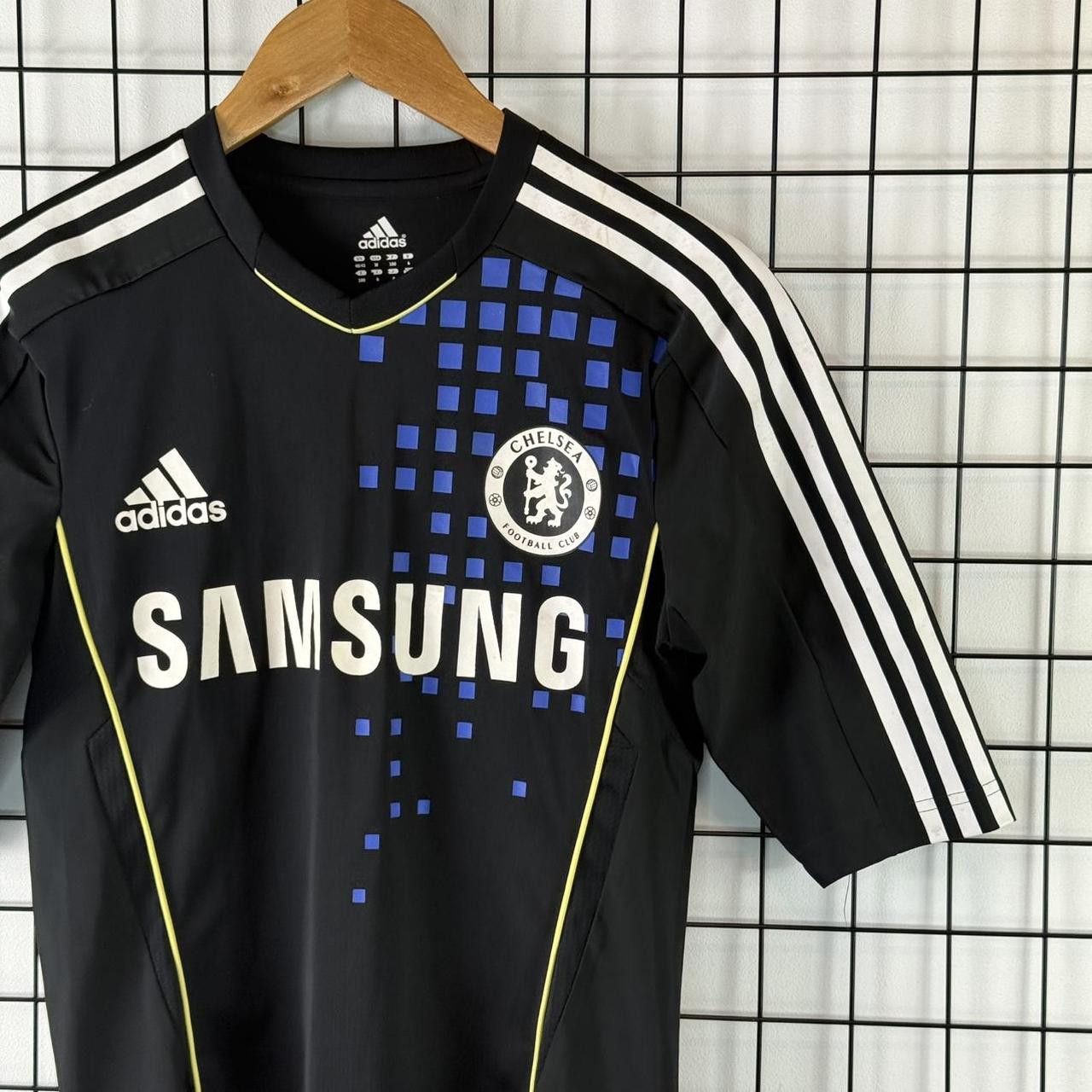 Adidas Adidas Chelsea London Football Jersey Black Size US M / EU 48-50 / 2 - 3 Thumbnail