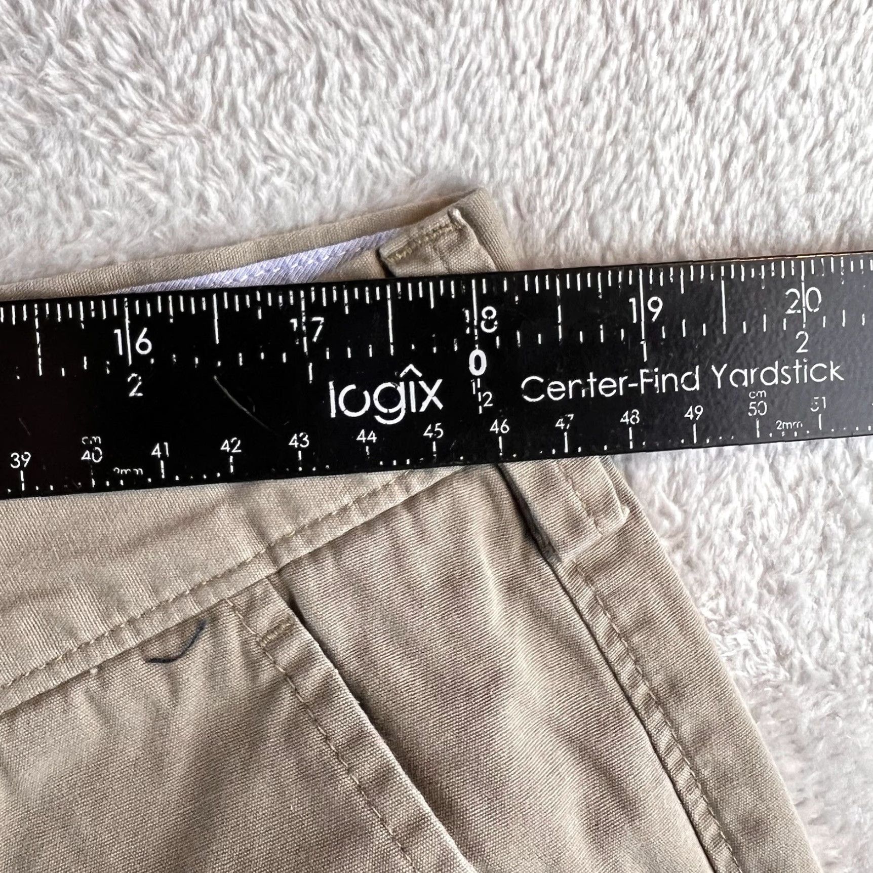 J.Crew J.CREW Flat Front Shorts Khaki Beige Mens 38 Fits 36 Chino Casual Workwear Regular Waist 36x10in Pocket Pockets Twill Cotton Belt Loops Preppy Style Size US 38 / EU 54 - 5 Thumbnail
