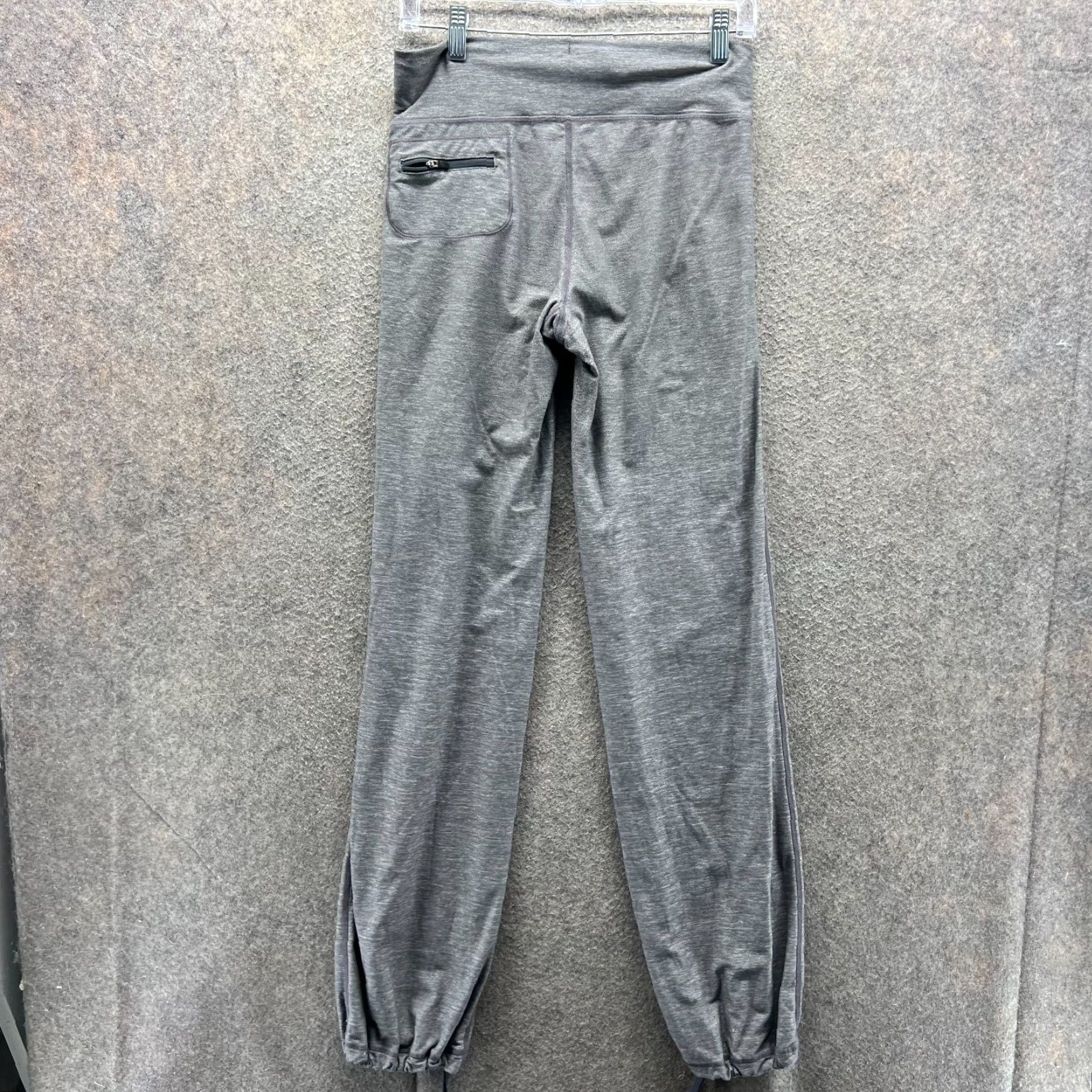 Lululemon Lululemon Pants Jogger Women 8 Gray Drawstring Waistband Elastic Dance Studio Size 30" / US 8 / IT 44 - 2 Thumbnail