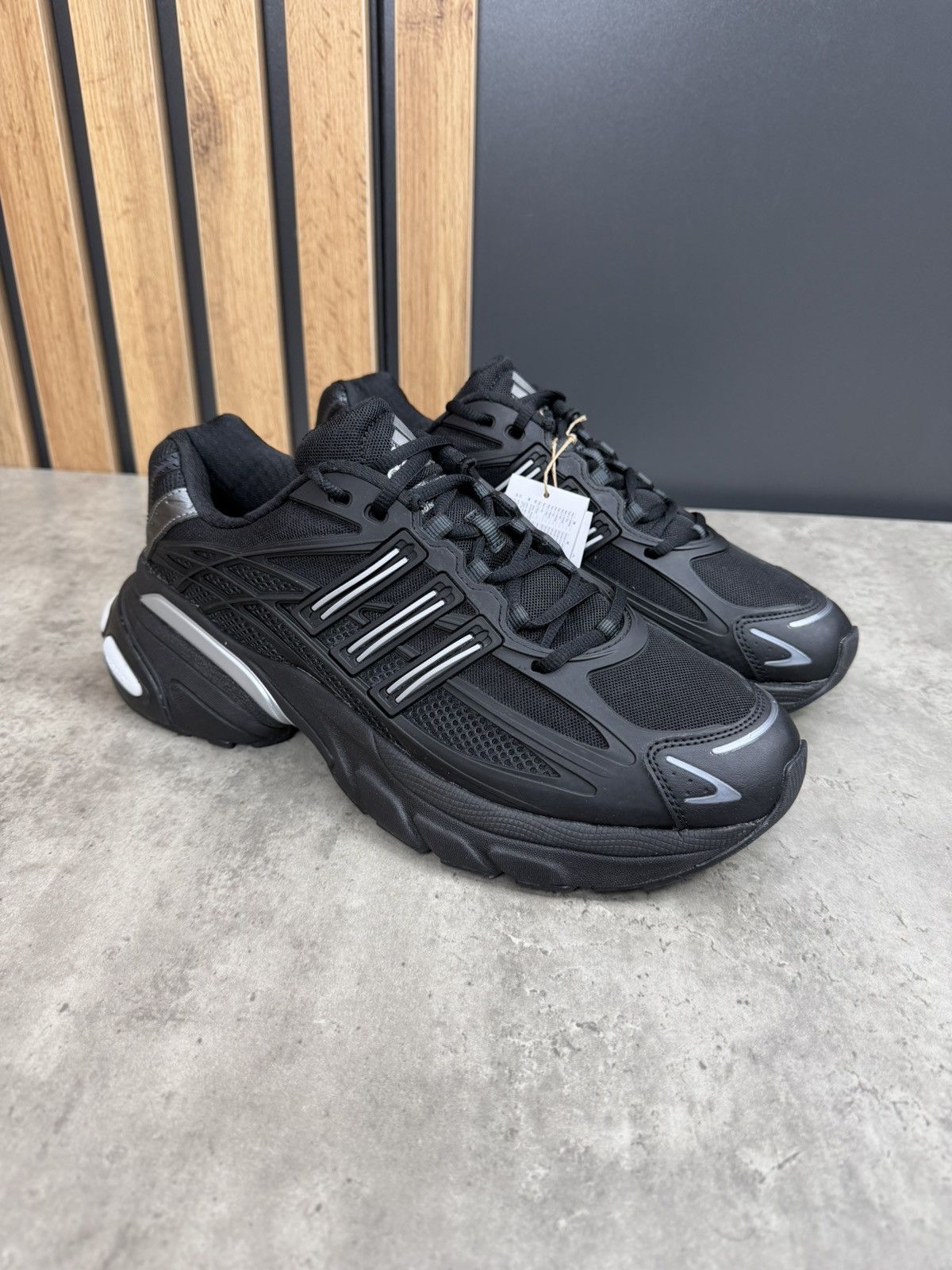 Adidas Adidas Adistar XLG 2.0 Black/Silver Sneakers Size US 11 Size US 11 / EU 44 - 5 Thumbnail