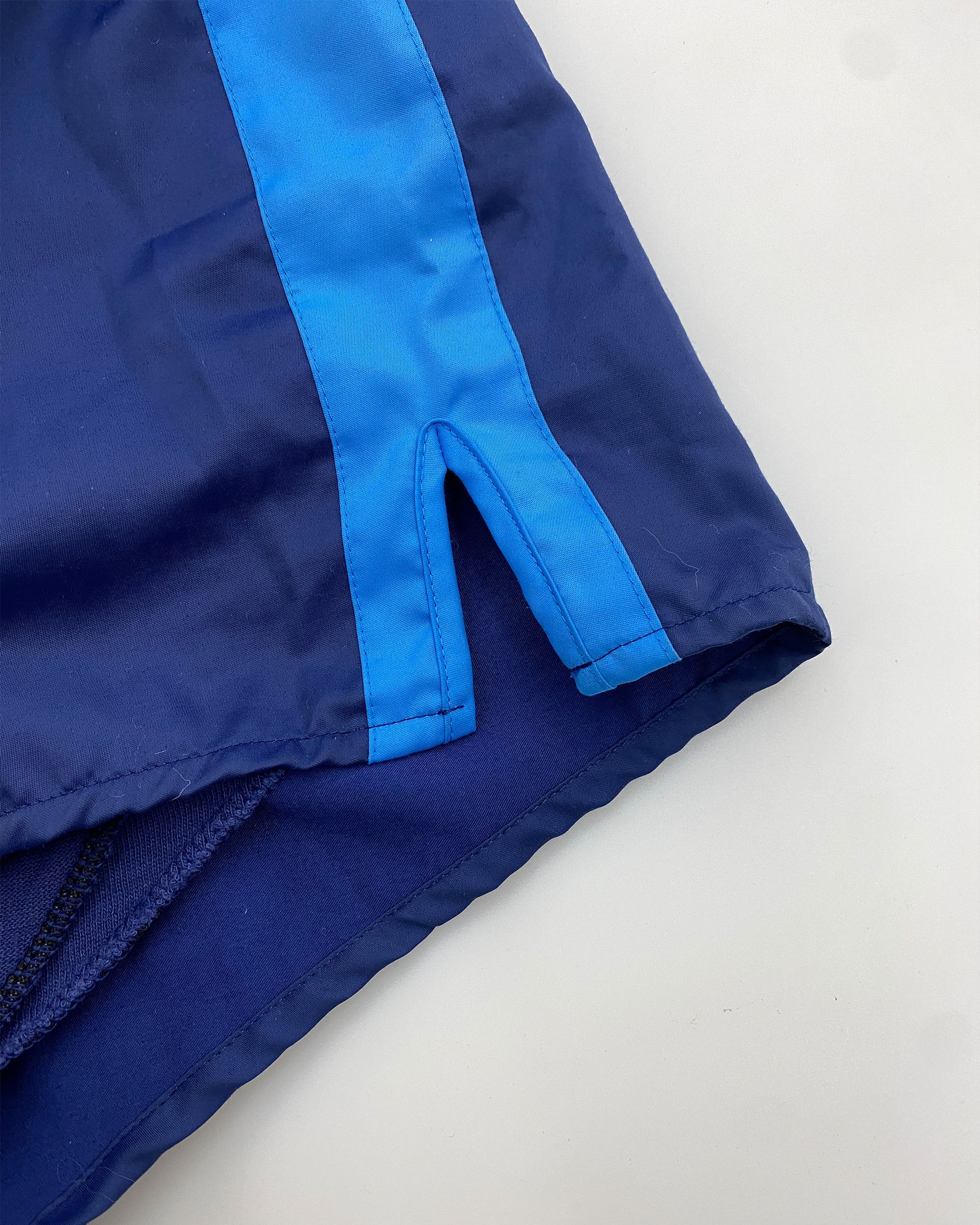 Adidas × Vintage 1992 German Military Sport Shorts 1990s Size US 30 / EU 46 - 3 Thumbnail