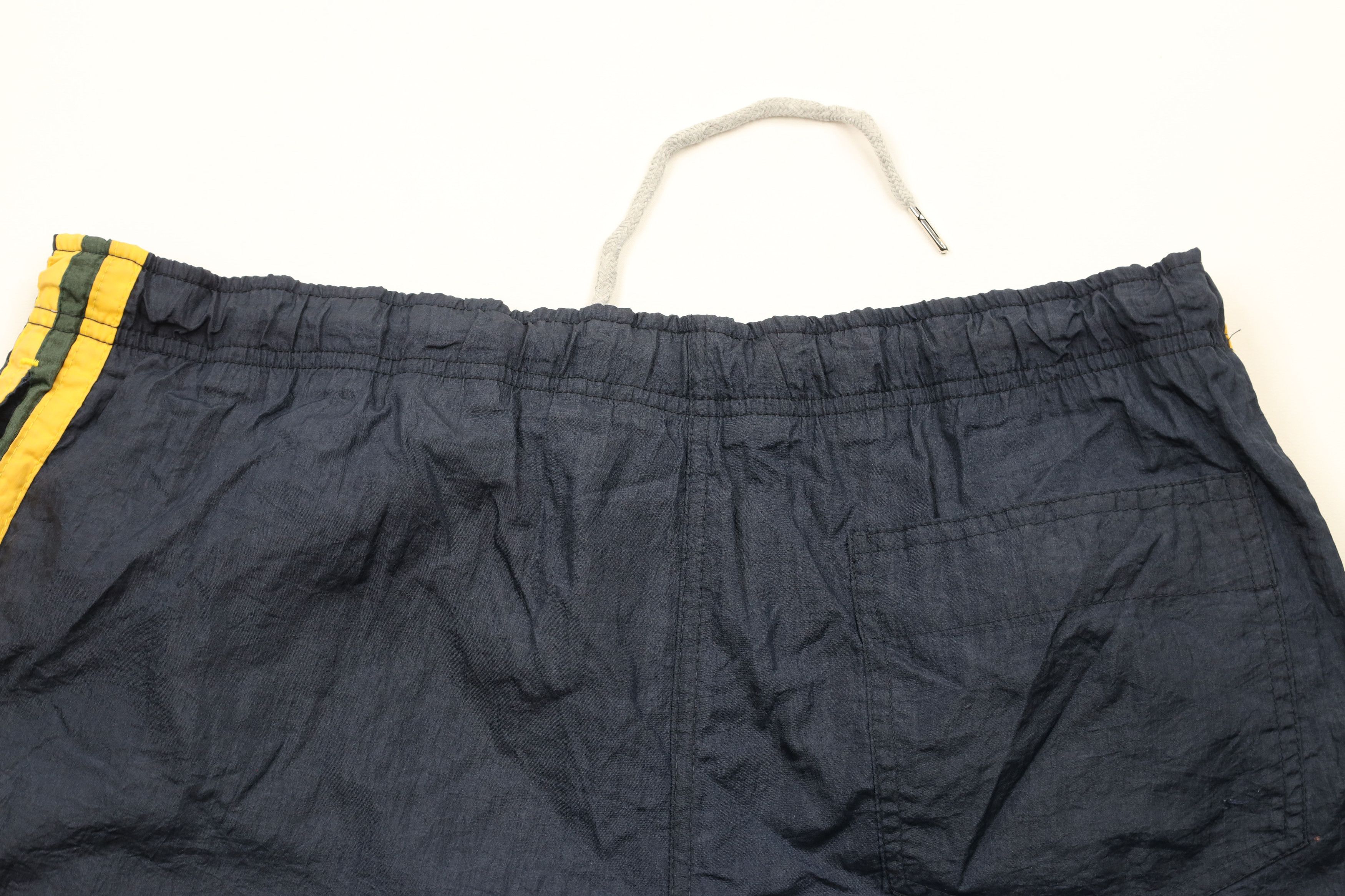 Reebok × Vintage Vintage 90s Reebok Out Striped Lined Above Knee Shorts Nylon Size US 32 / EU 48 - 10 Thumbnail