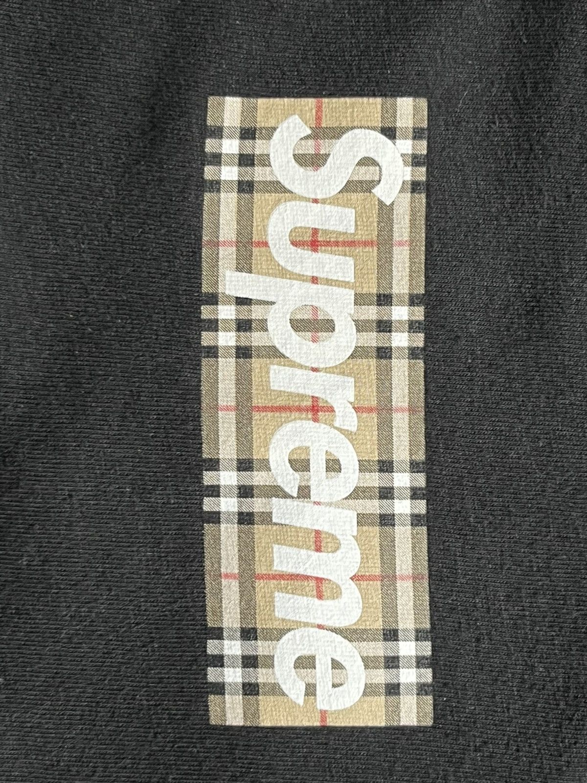 Burberry × Supreme Burberry Box logo tee Size US M / EU 48-50 / 2 - 7 Thumbnail