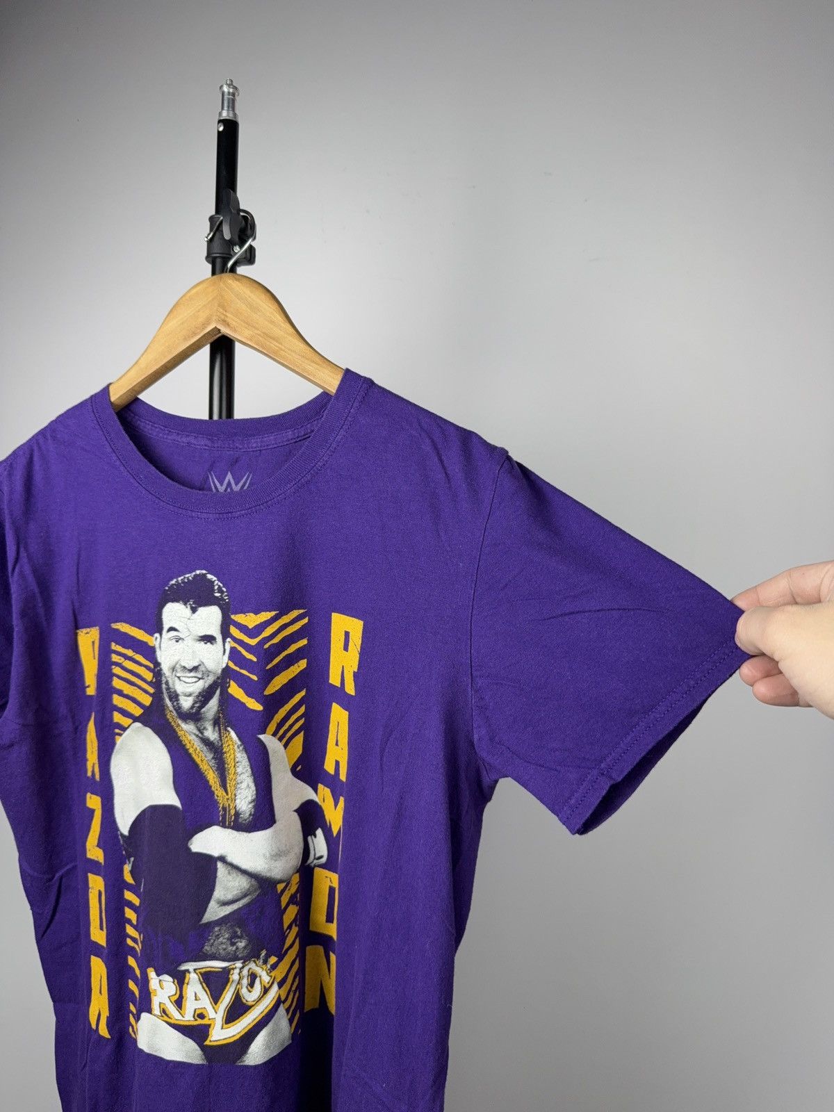 WWE 2020 WWE Razor Ramon Scott Hall Graphic Tee Wrestling Legend Size US M / EU 48-50 / 2 - 8 Thumbnail